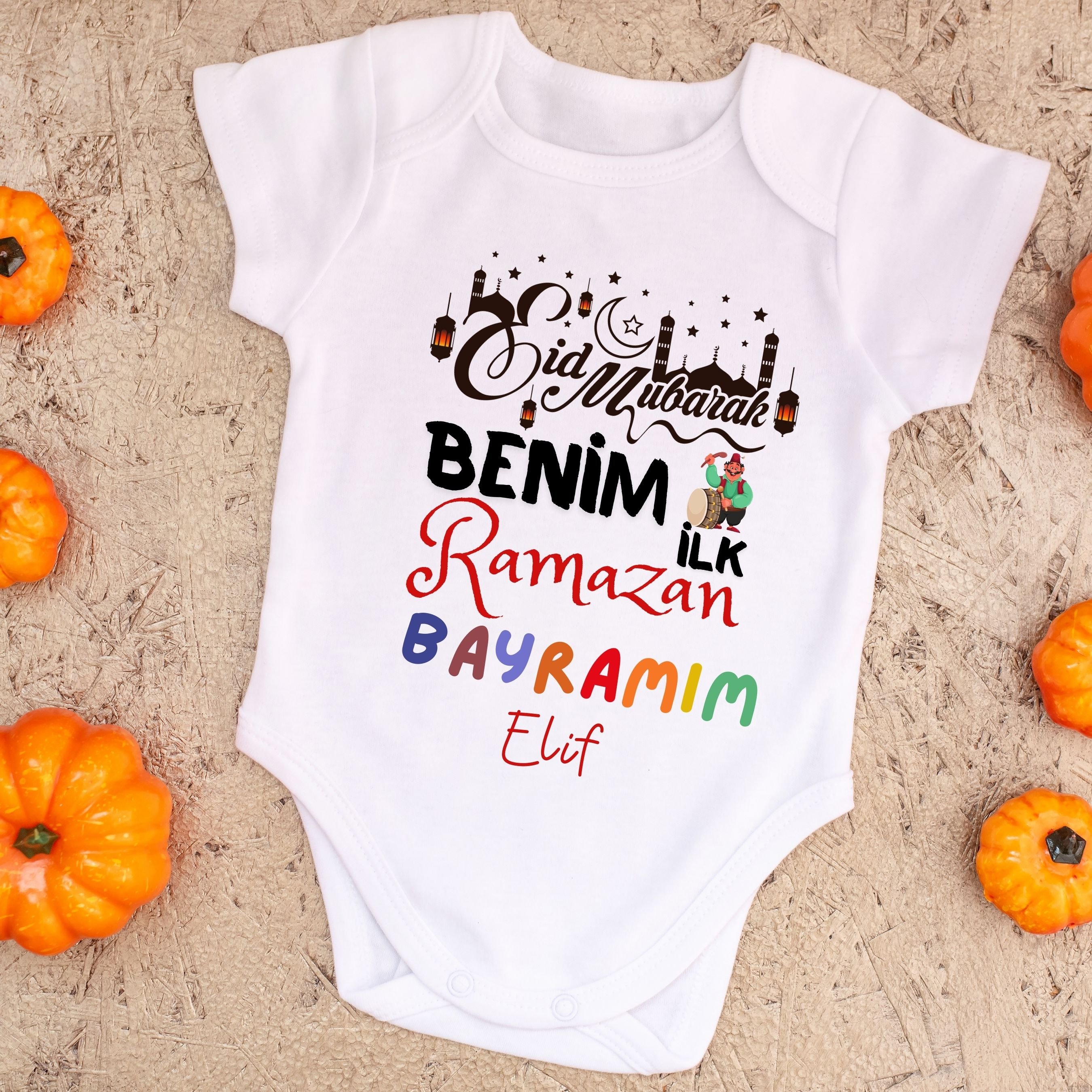 Benim İlk Ramazan Bayramı Yazılı Kişiye Özel Bebek Zıbın