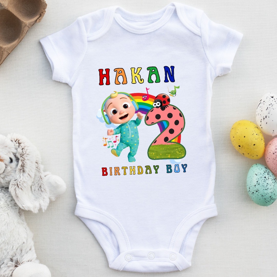 Yaşında Yazılı Bebek Zıbın
