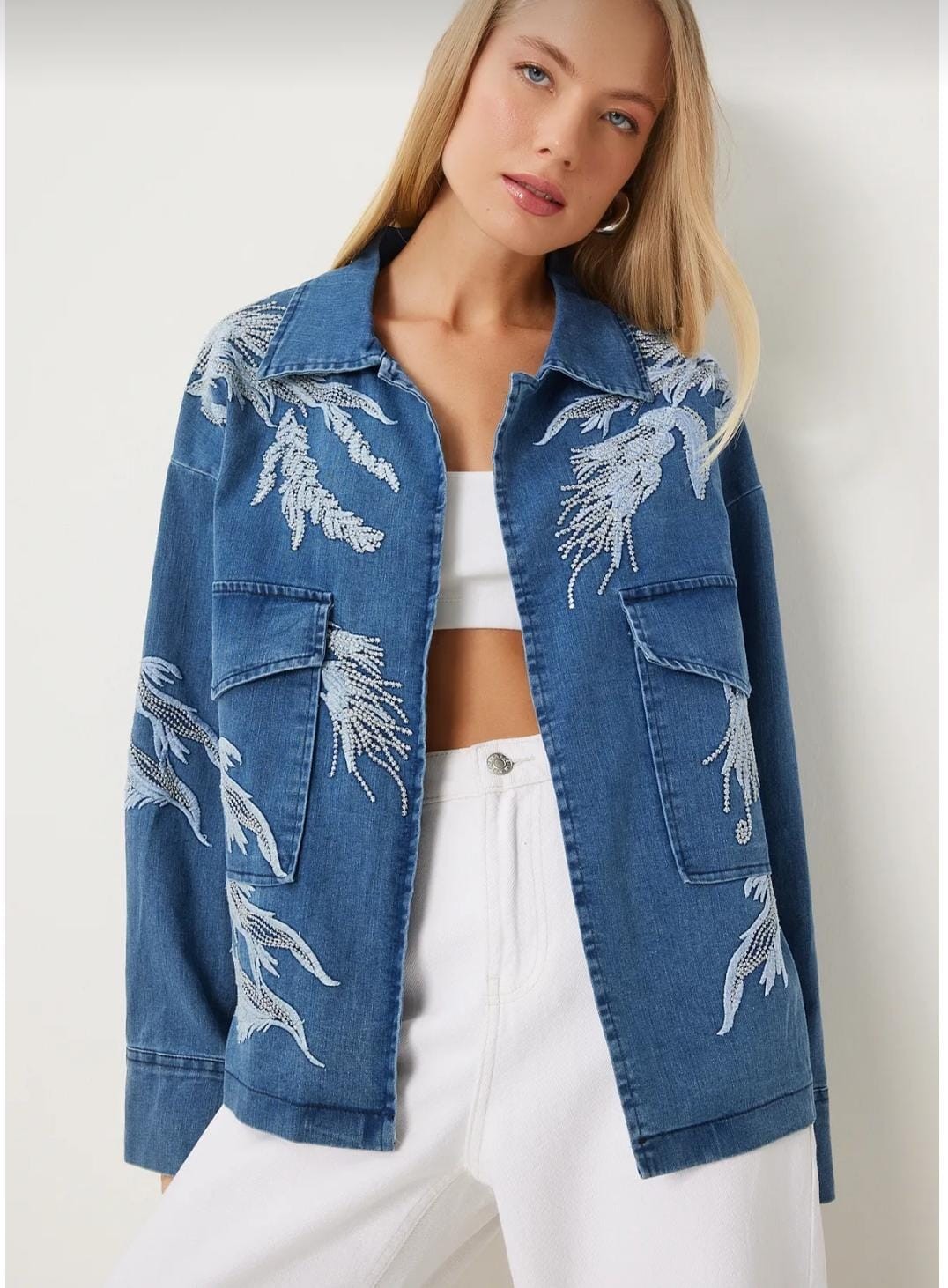 Nakış Detaylı Oversize Ceket
