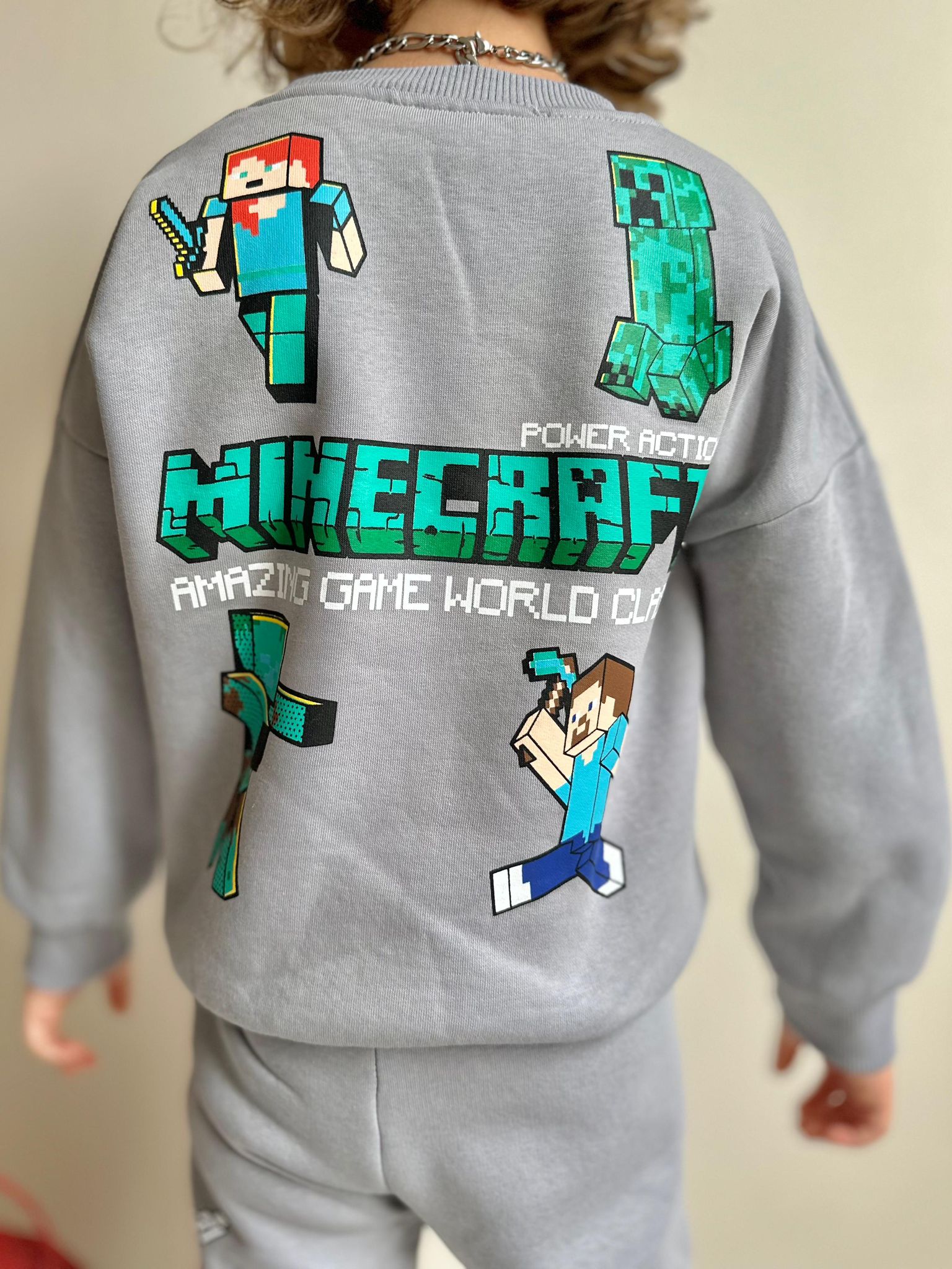 Şardonlu Sırt Baskılı Takmı