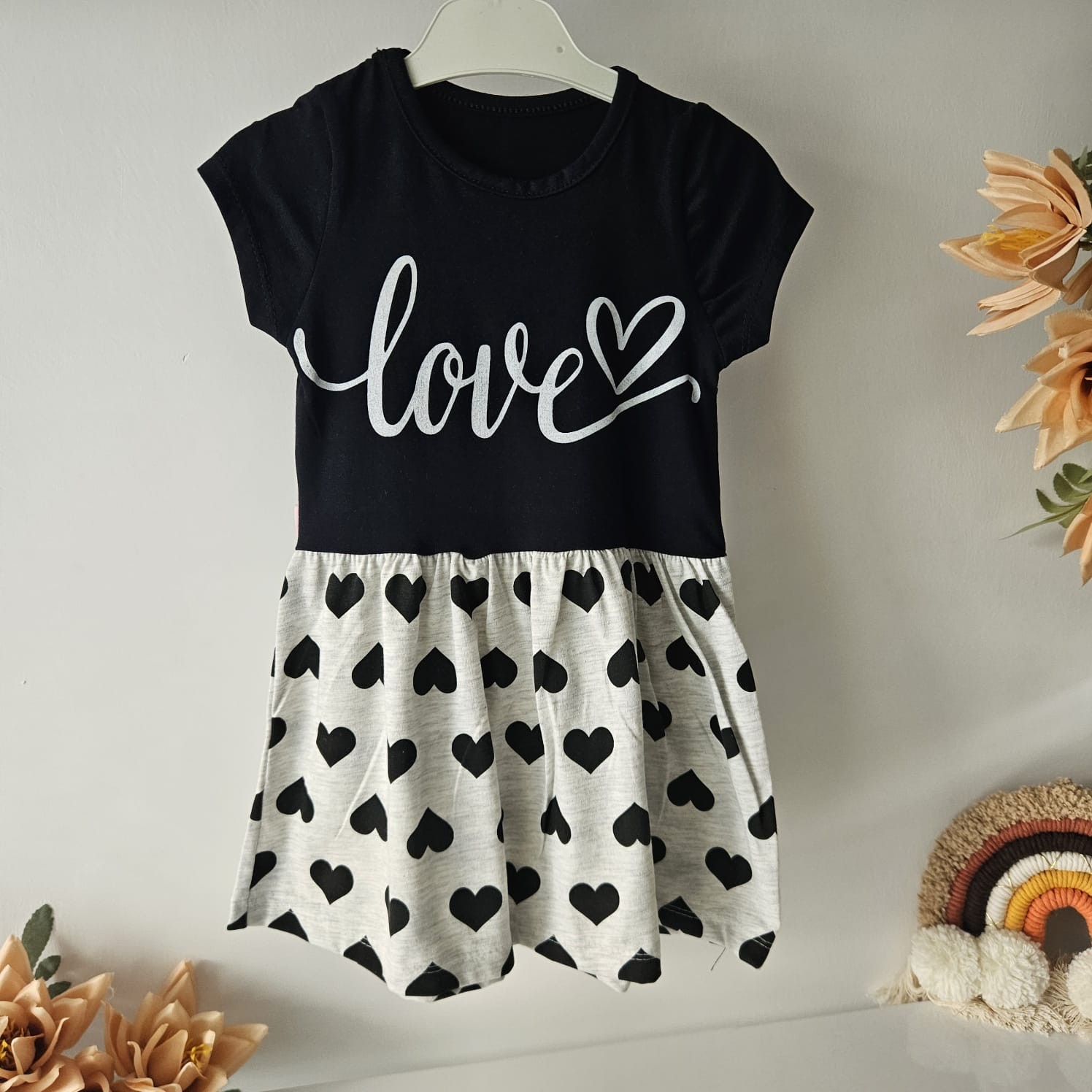 Love Baskılı Elbise