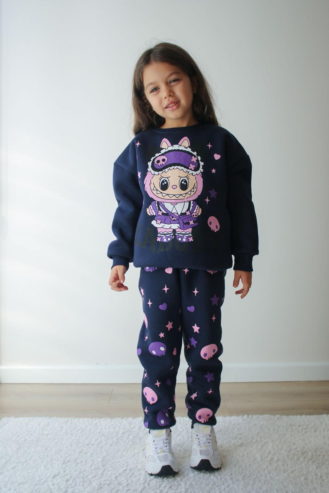 Şardonlu Labubu Takım