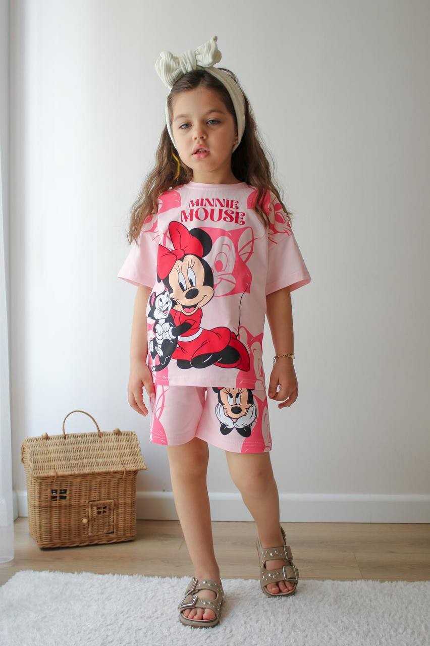 Minnie Mouse Takım