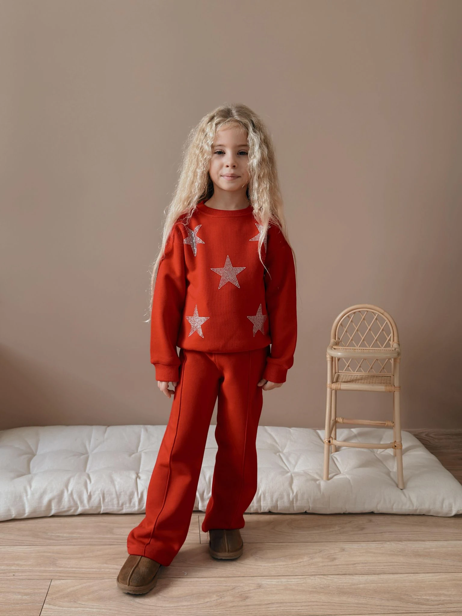 Şardonlu Yıldız Taş Detaylı Takım