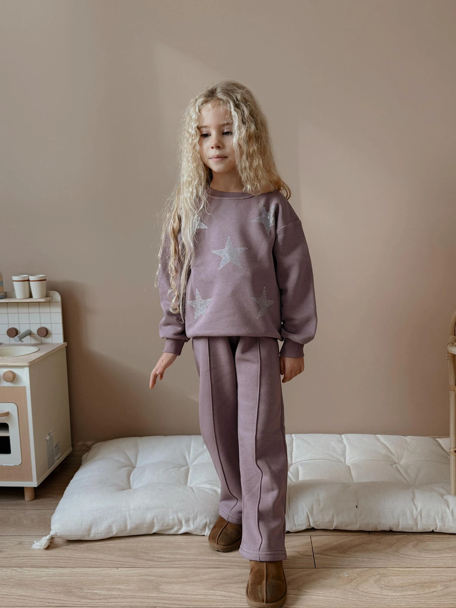 Şardonlu Yıldız Taş Detaylı Takım