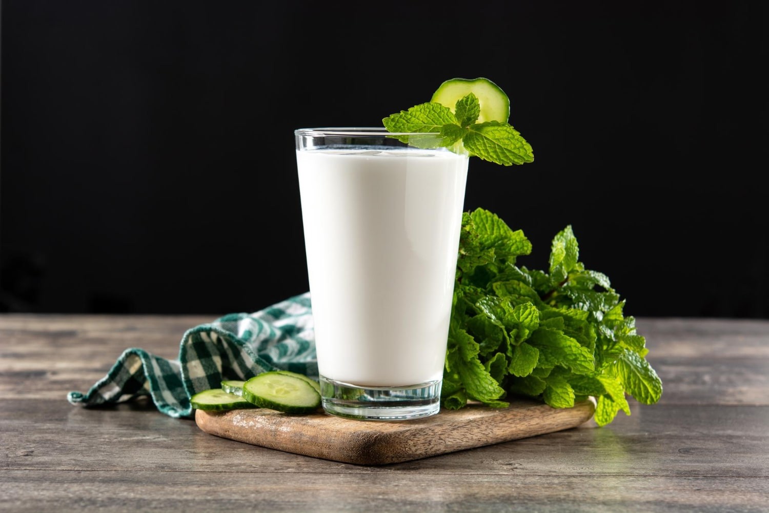 Kefir Nedir, Faydaları Neler, Nasıl Tüketilir?