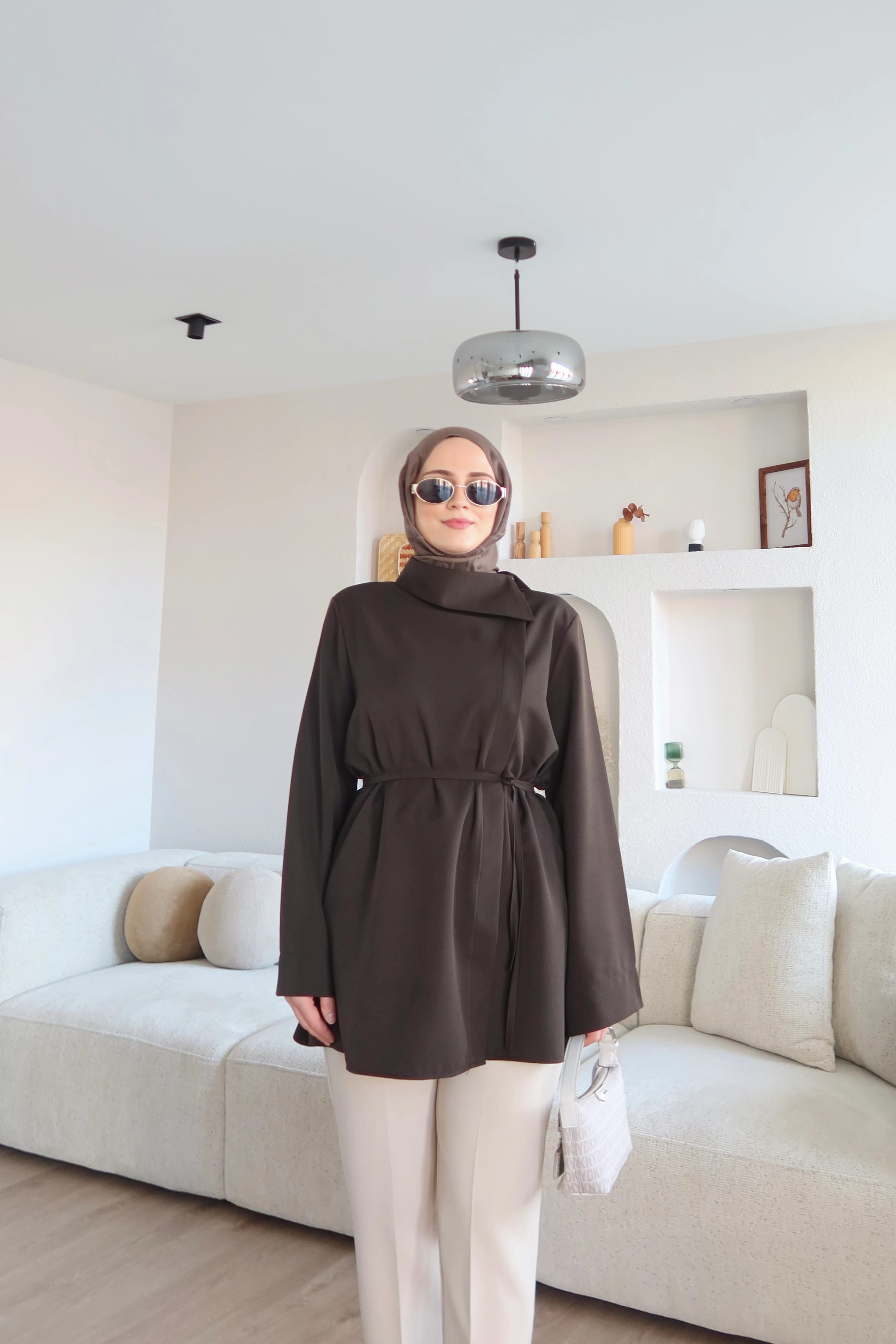 Dora Vatkalı Ceket Acı Kahve X Pensli Havuç Pantolon Bej Kombin İndirimli