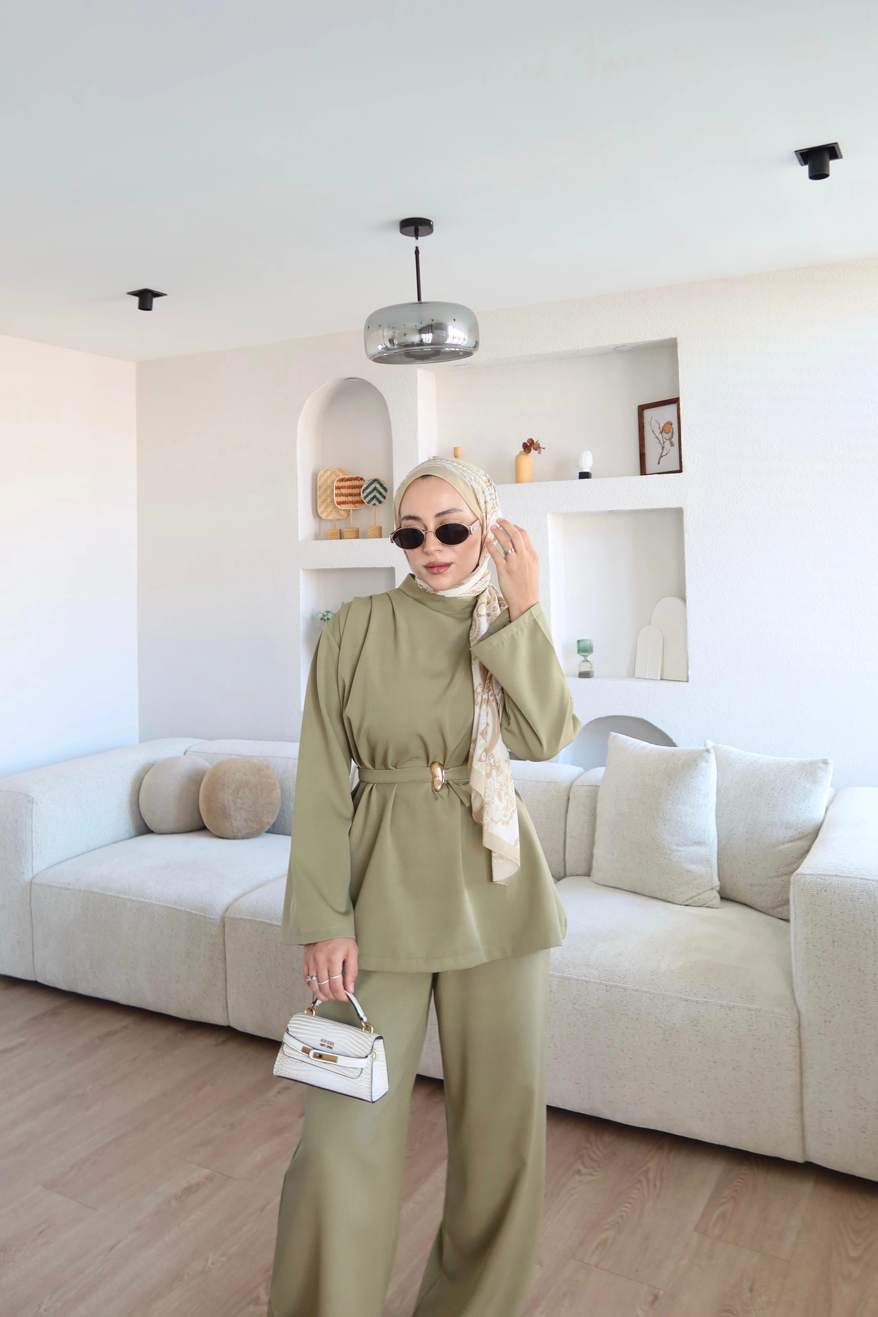 Gold Broş Detaylı Pantolon Takım Haki (Ön Sipariş)