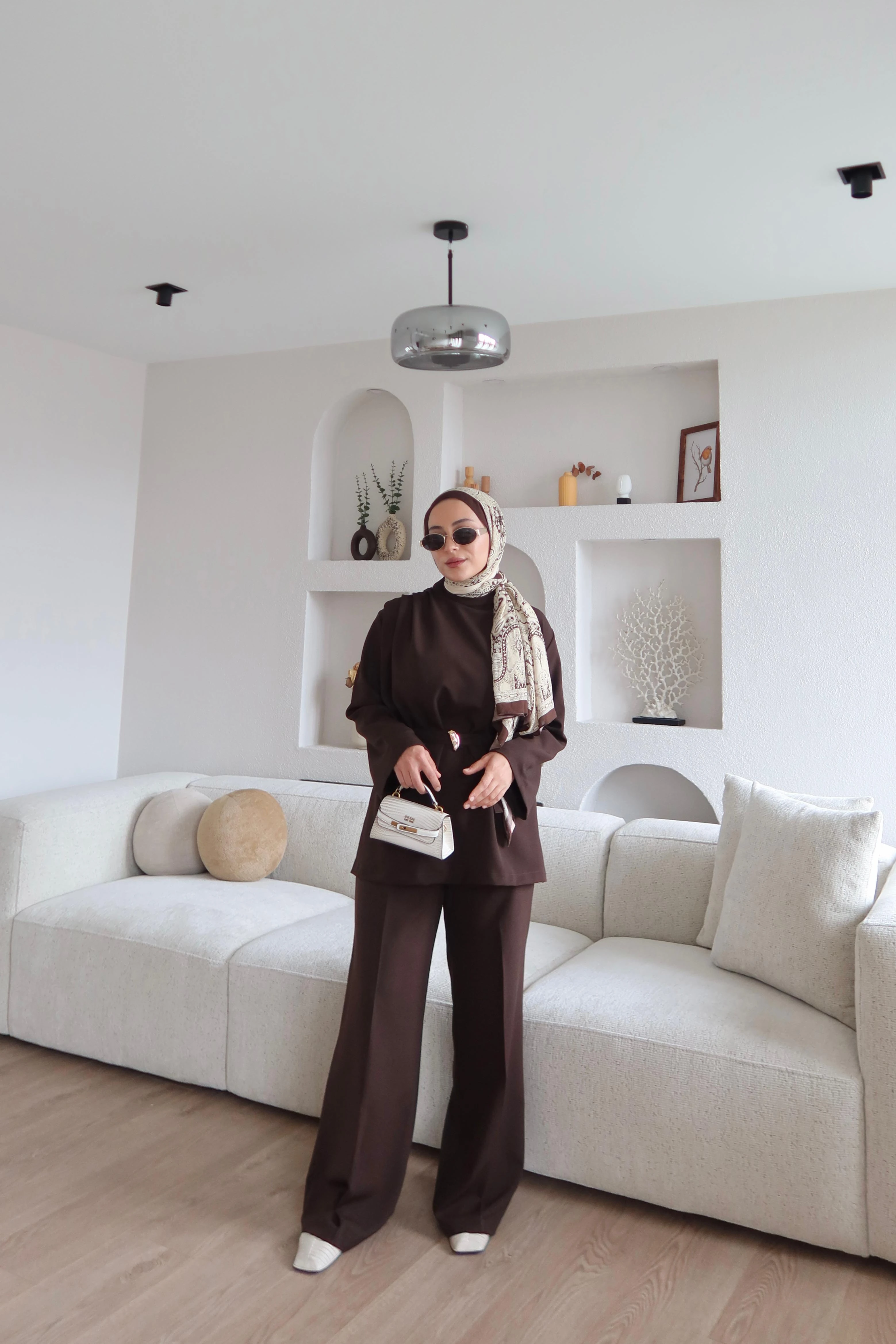 Gold Broş Detaylı Pantolon Takım Acı Kahve (Ön Sipariş)