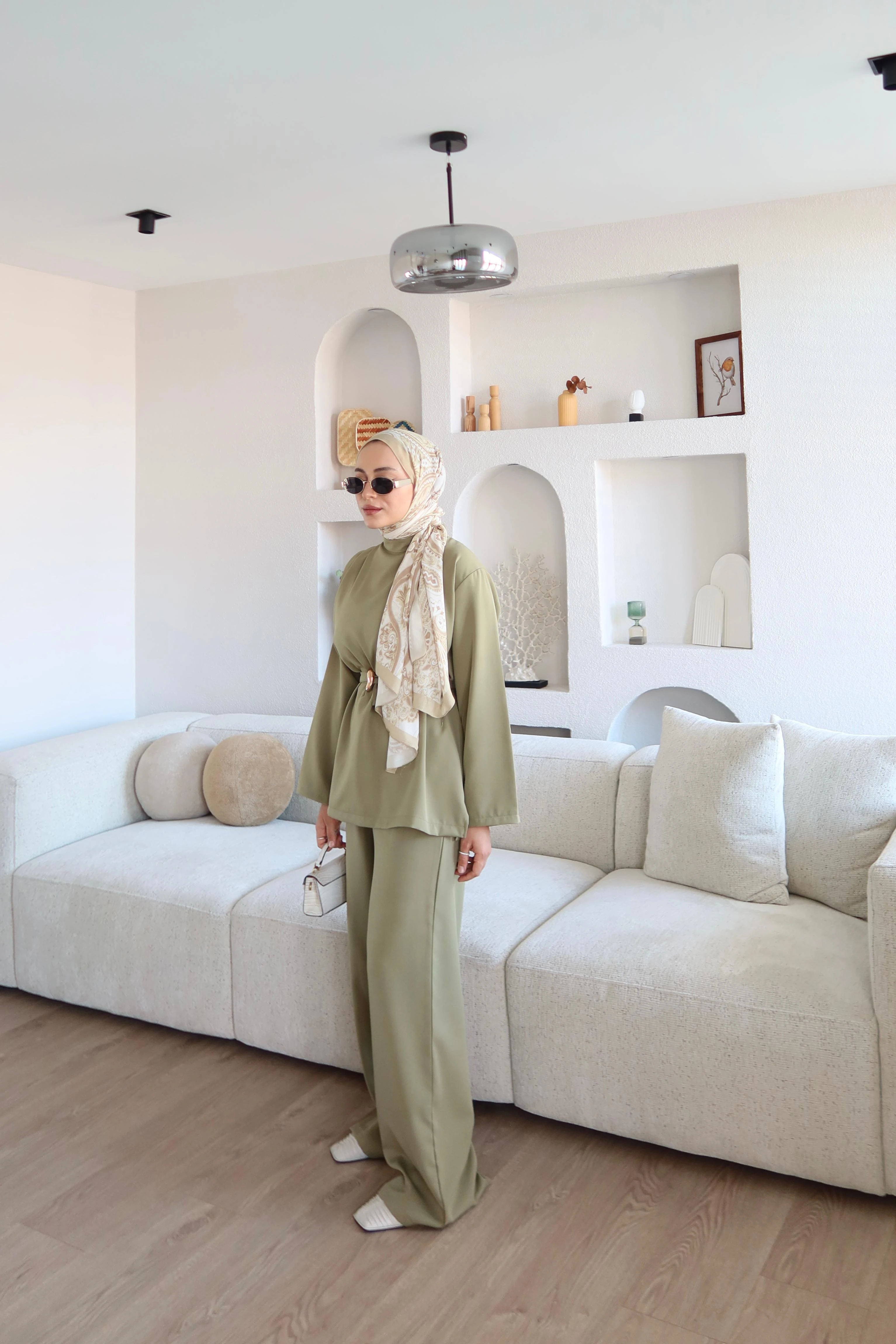 Gold Broş Detaylı Pantolon Takım Haki (Ön Sipariş)