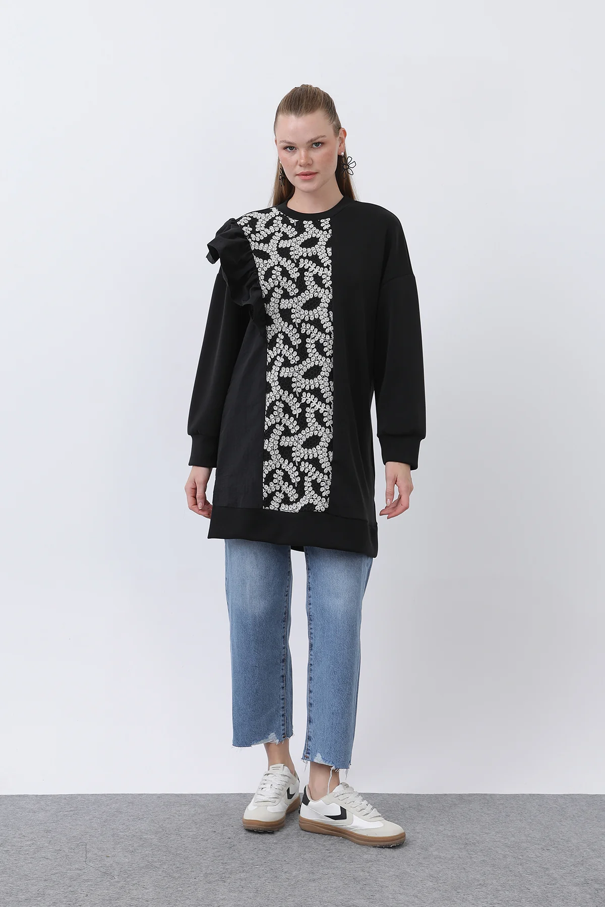 Garni Detaylı dantelli vip tunik