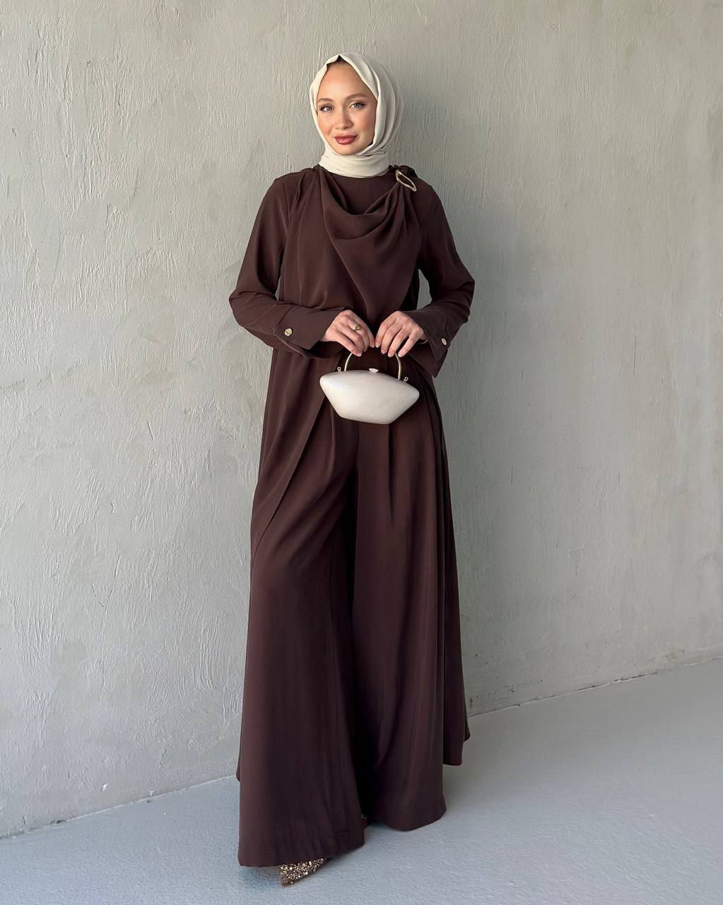 Broş Detay Pantolonlu Takım