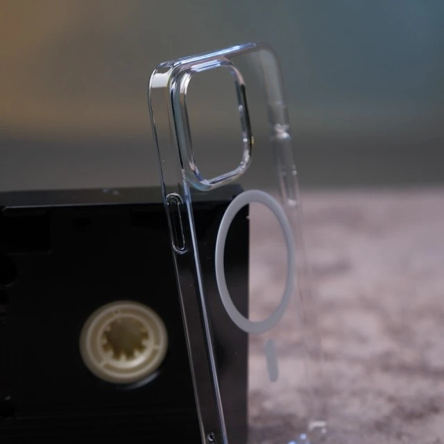 iPhone 12 Pro Max için We Are Clean Kılıf