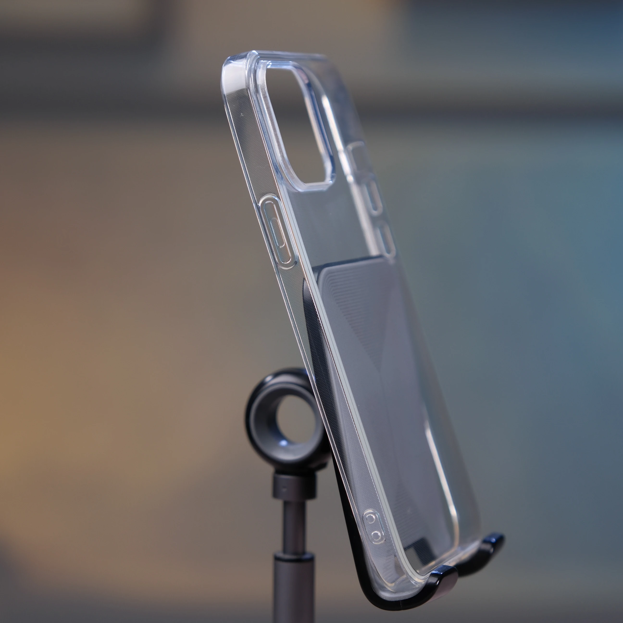 iPhone 13 Pro Max için Şeffaf Kılıf