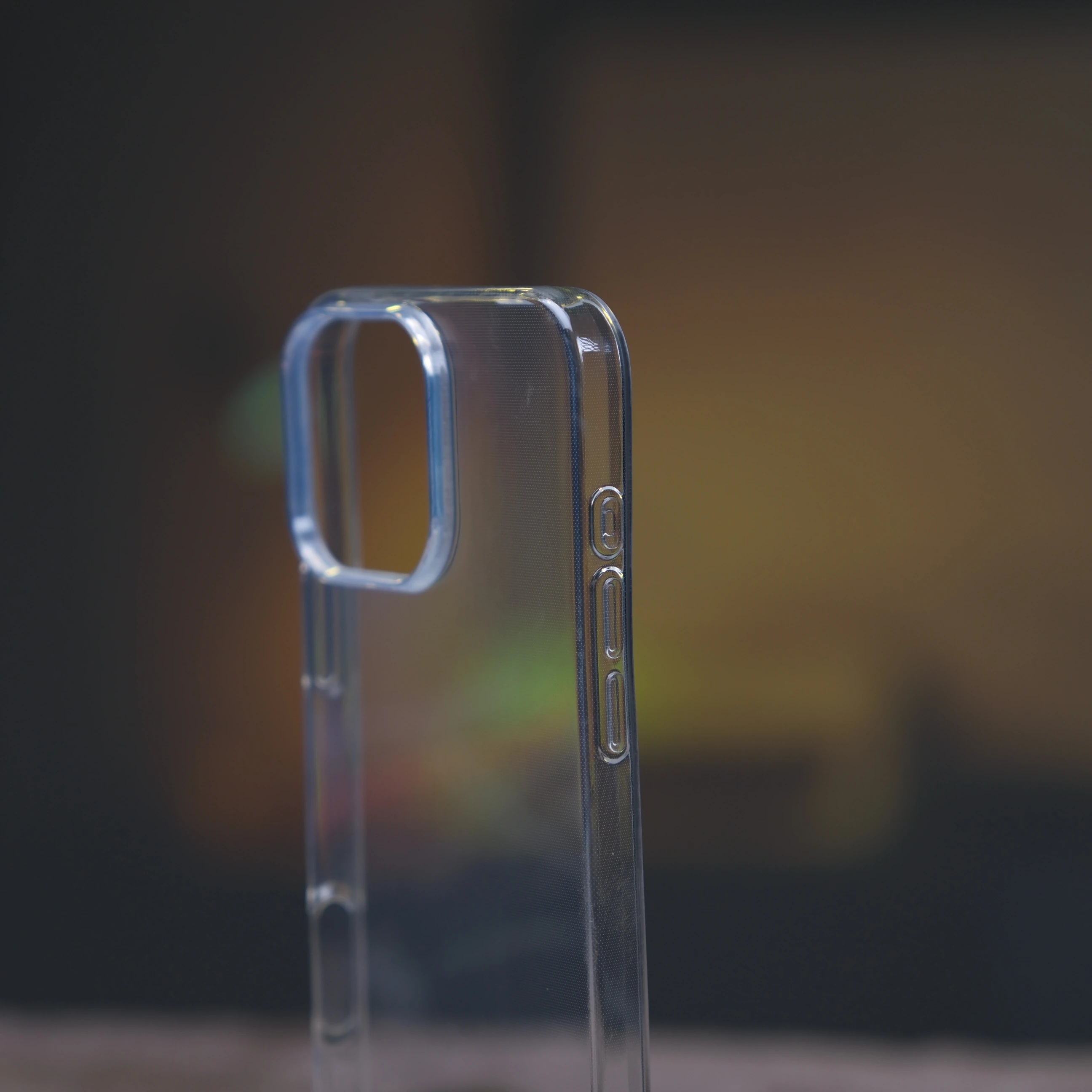 iPhone 13 Pro için Şeffaf Kılıf