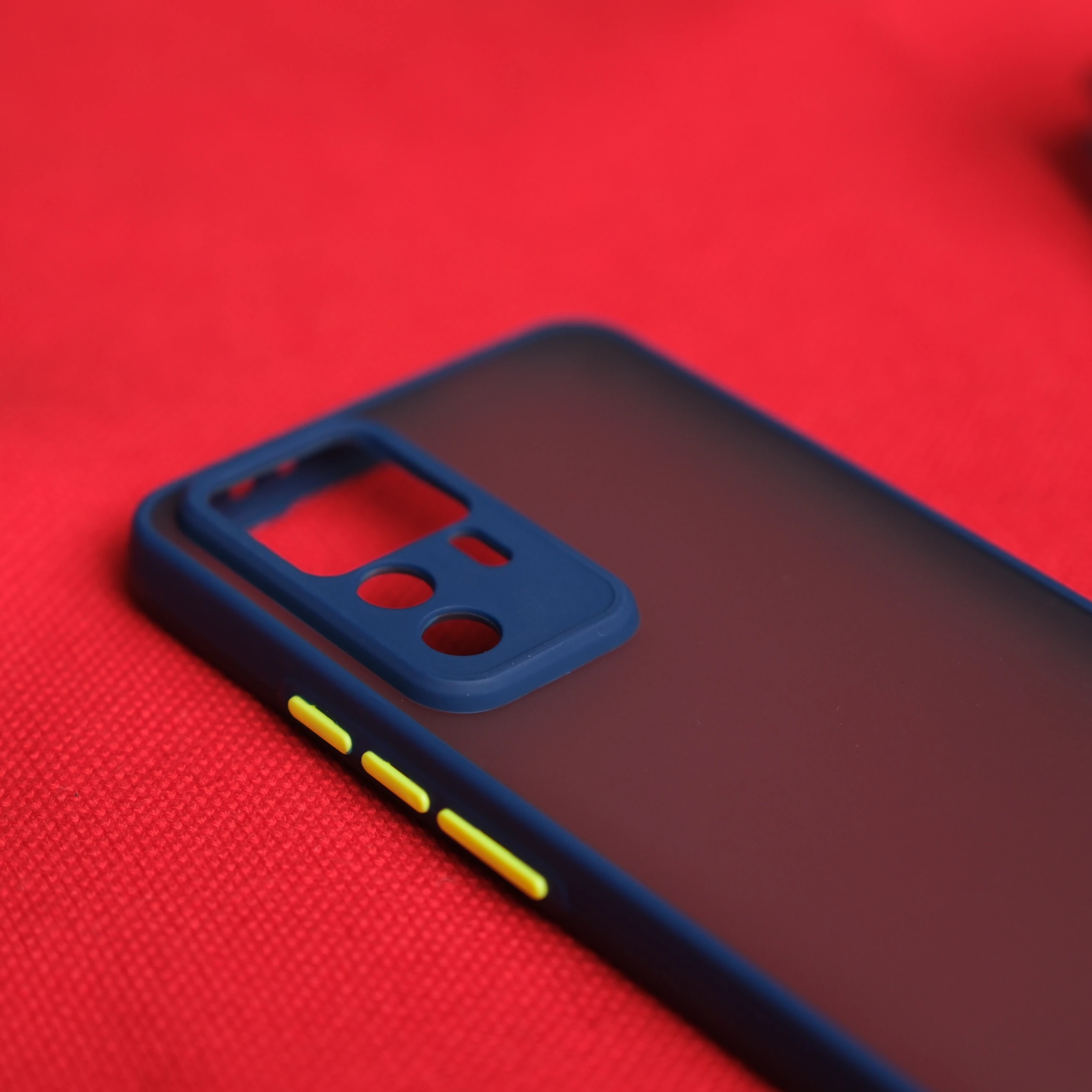 iPhone 14 Pro Max için Silikon Hux Kılıf