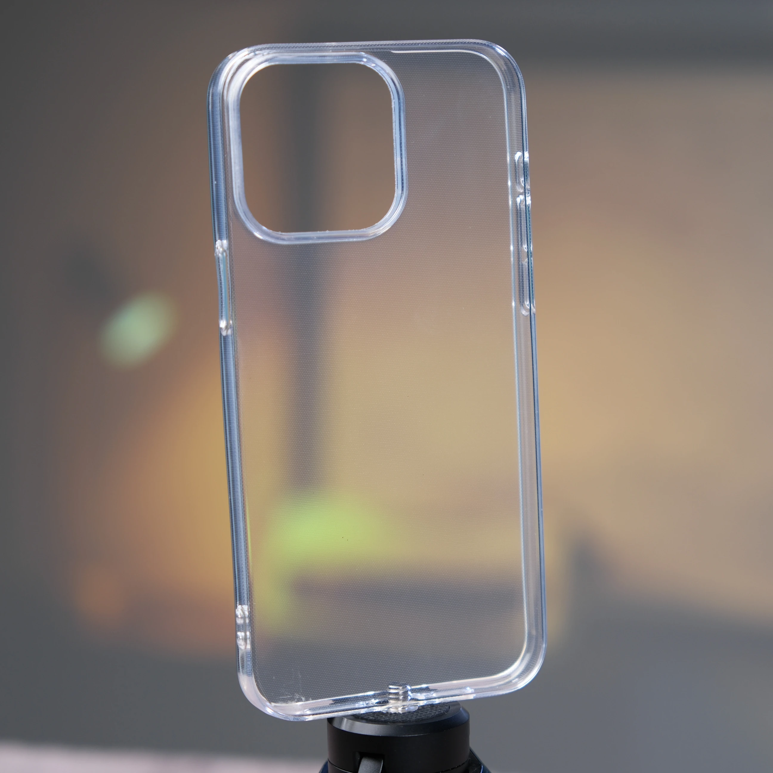 iPhone 15 Pro Max için Şeffaf Kılıf