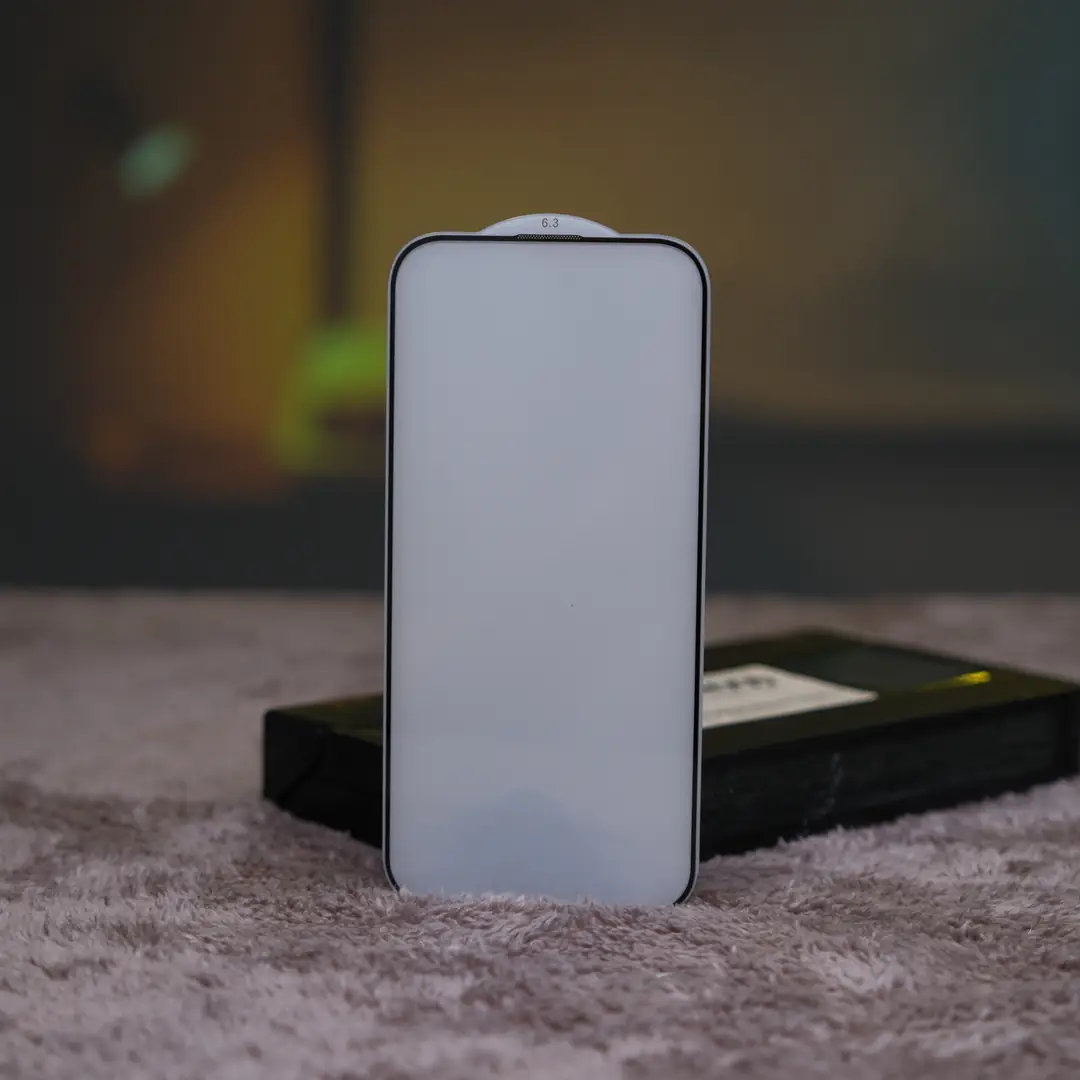 iPhone 17 Pro Max İçin Rika Ekran Koruyucu