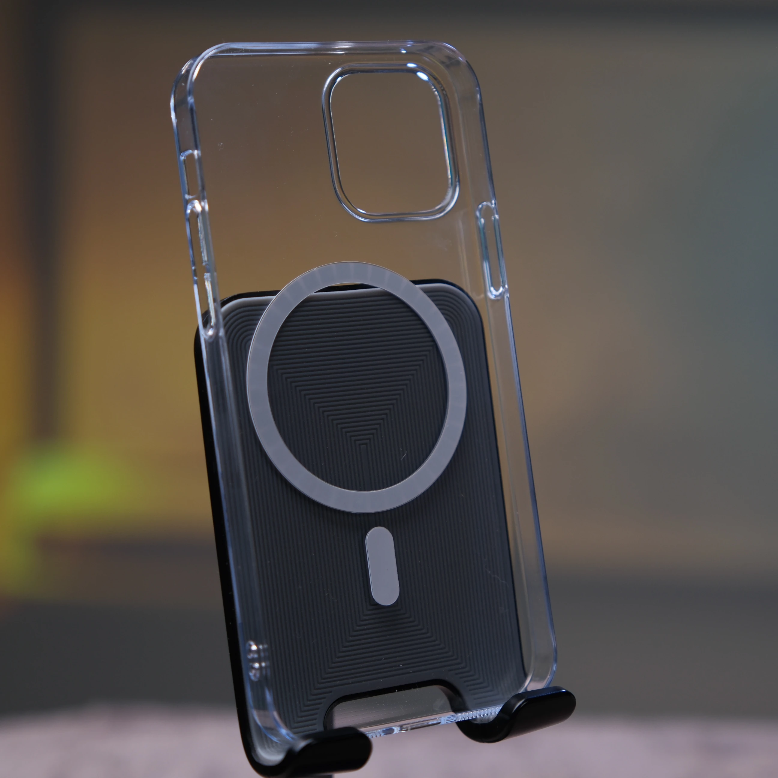 iPhone 12 için We Are Clean Kılıf