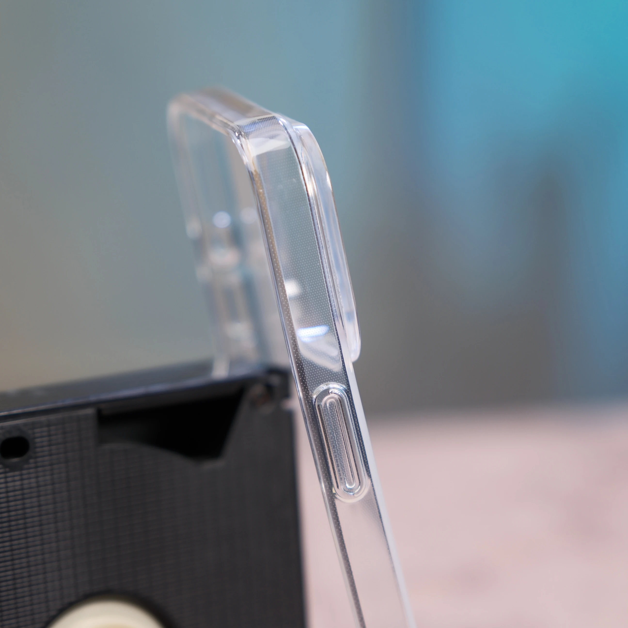 iPhone 16 Pro Max için Şeffaf Kılıf