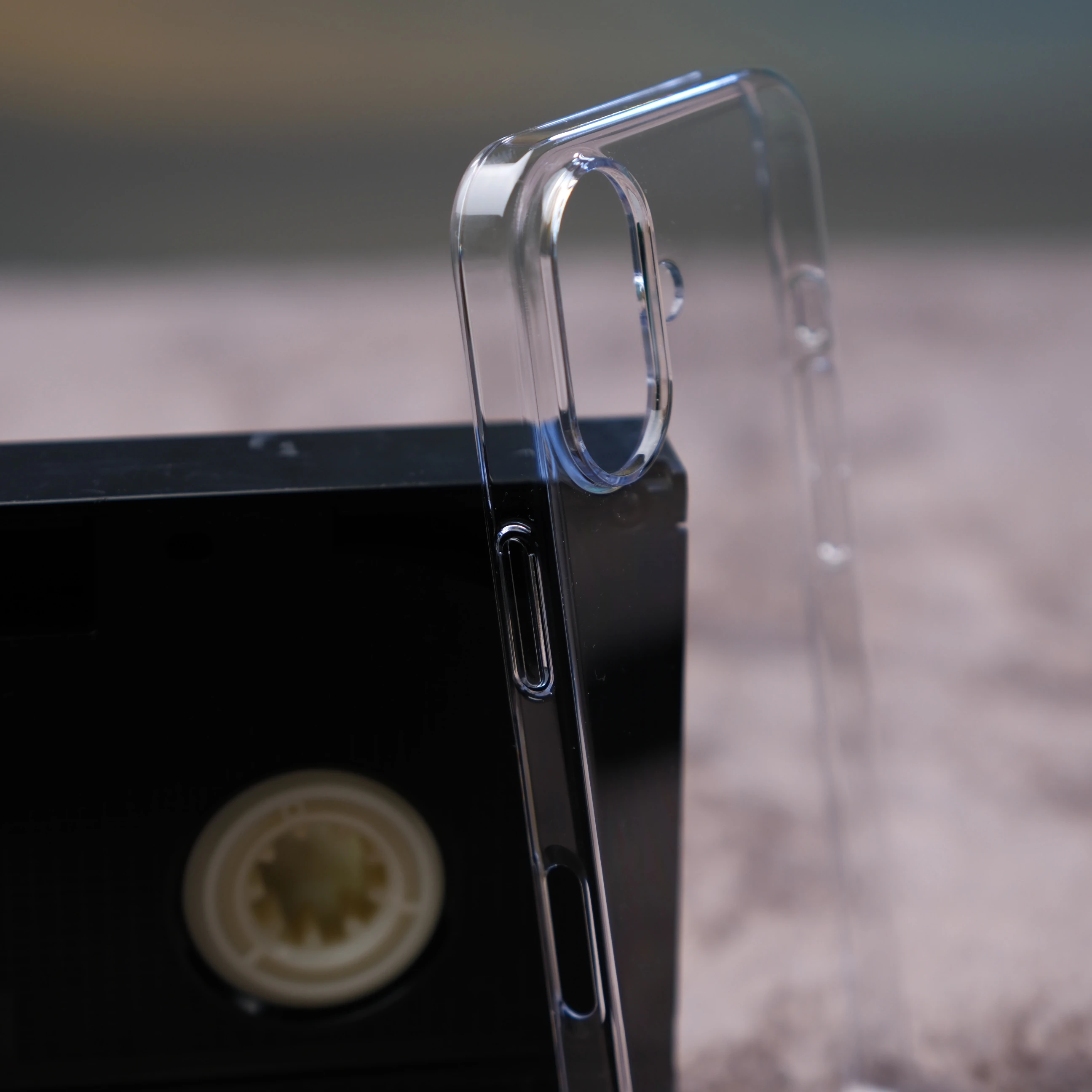 iPhone 17 için We Are Clean Kılıf