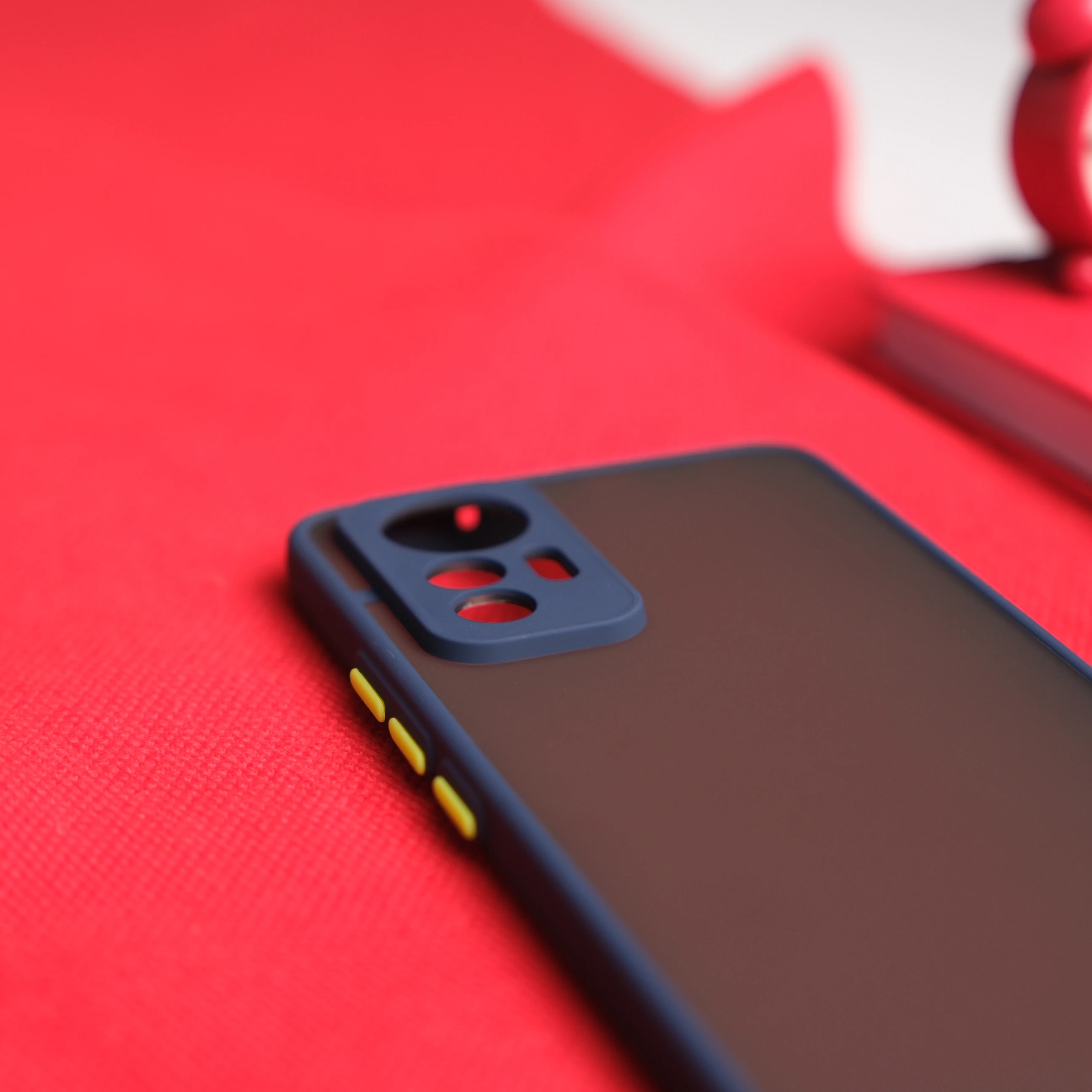 iPhone 14 Pro Max için Silikon Hux Kılıf