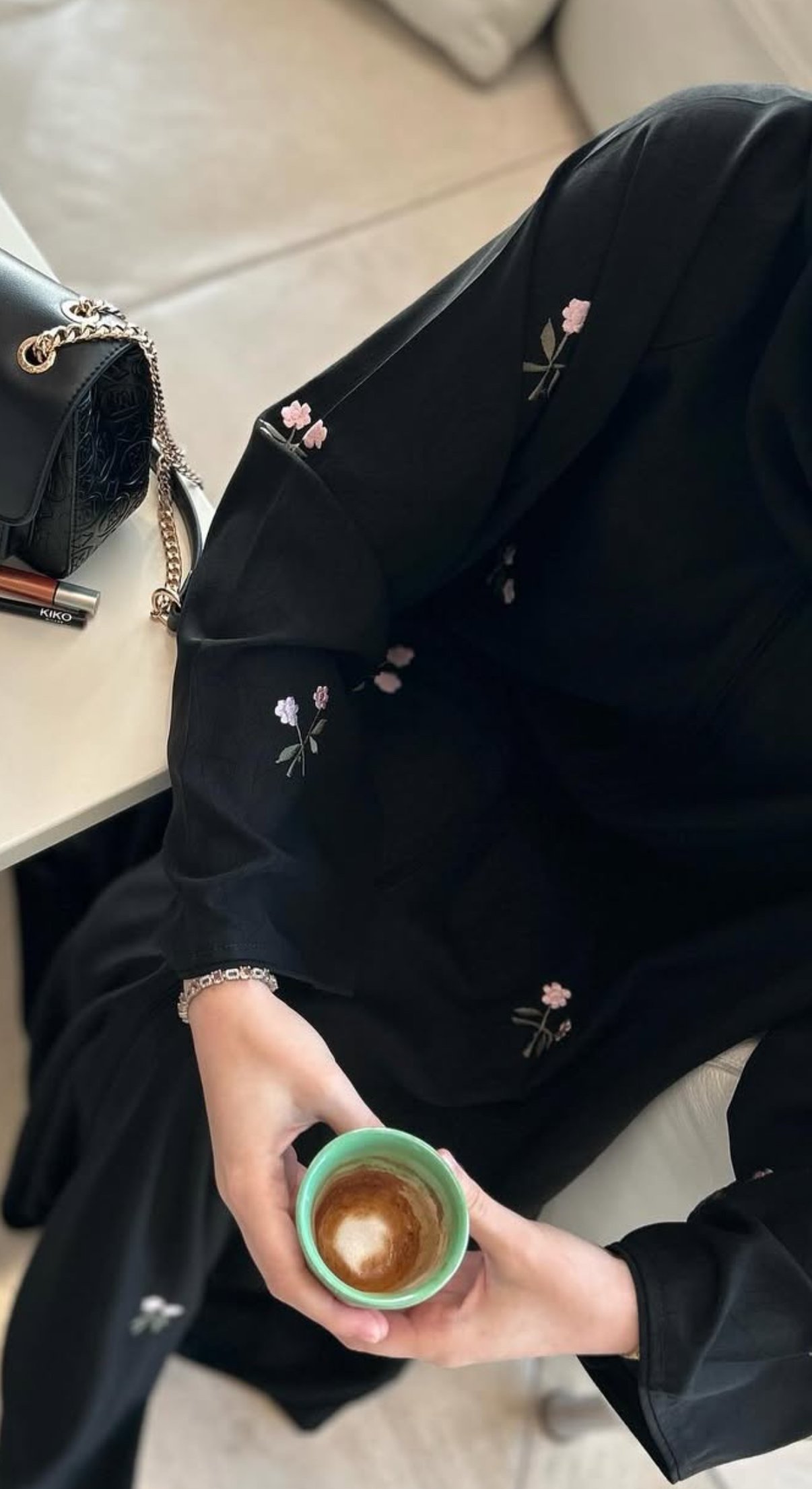 Çiçekli Katar Abaya