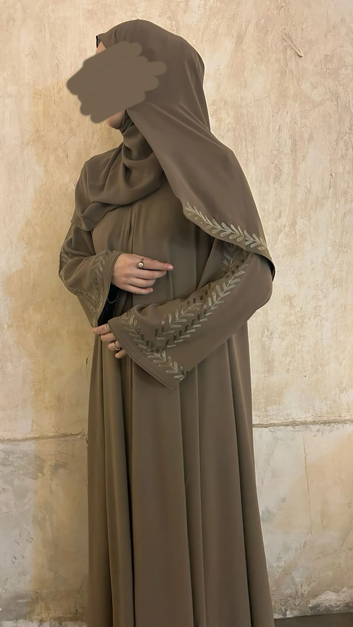 Noura Abaya