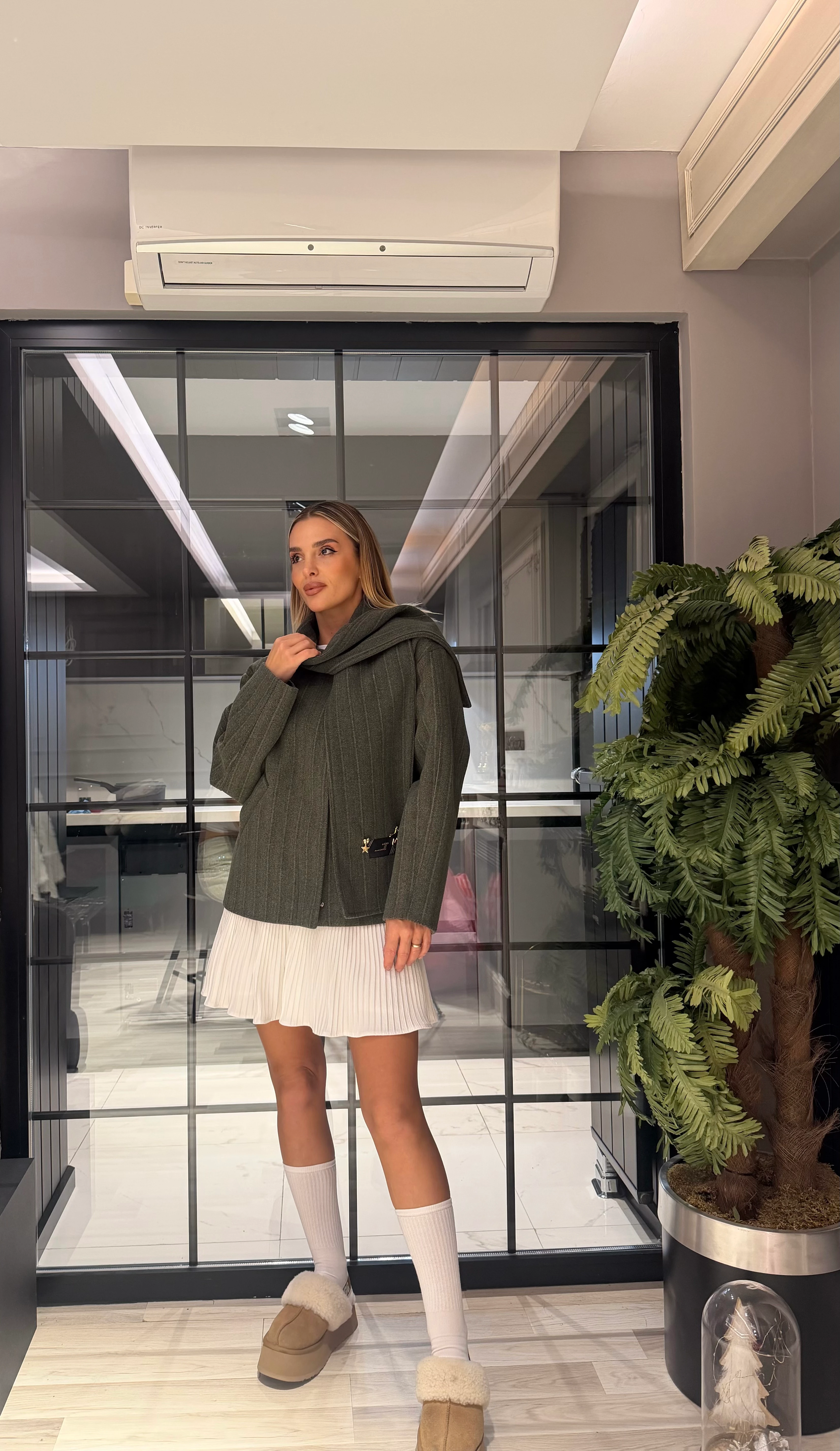 Şal Detaylı Haki Kaban 