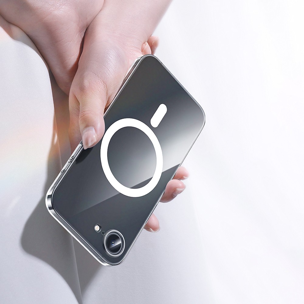 Apple iPhone 16E Kılıf M-safe Şarj Özellikli Benks ​​​​​​Crystal Serisi Şeffaf Kapak