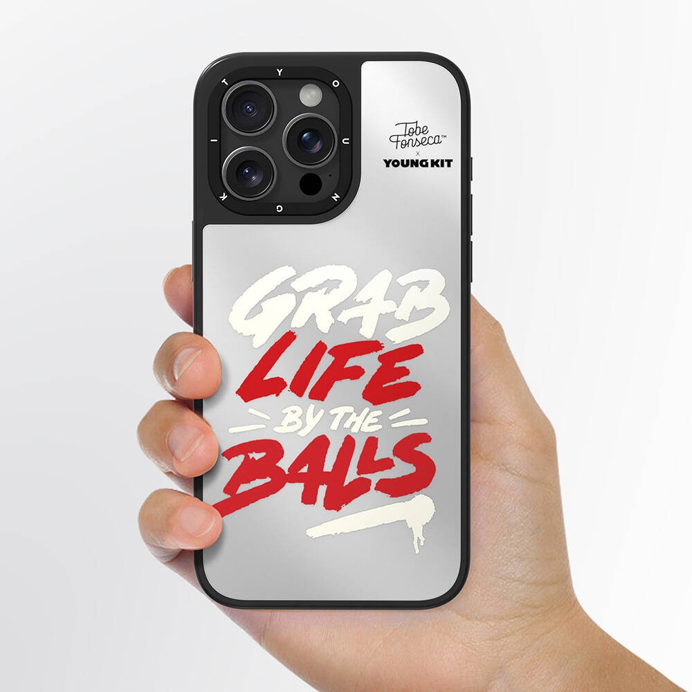 iPhone 15 Pro Max Kılıf Tobias Fonseca Tasarımlı Youngkit Mirror Kılıf
