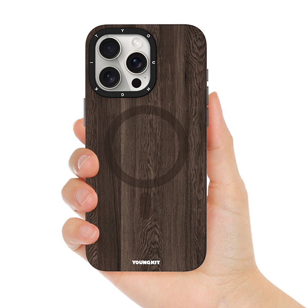 iPhone 15 Pro Max Kılıf Magsafe Şarj Özellikli Sararmaya Dayanıklı Youngkit Wood Forest Serisi Kılıf