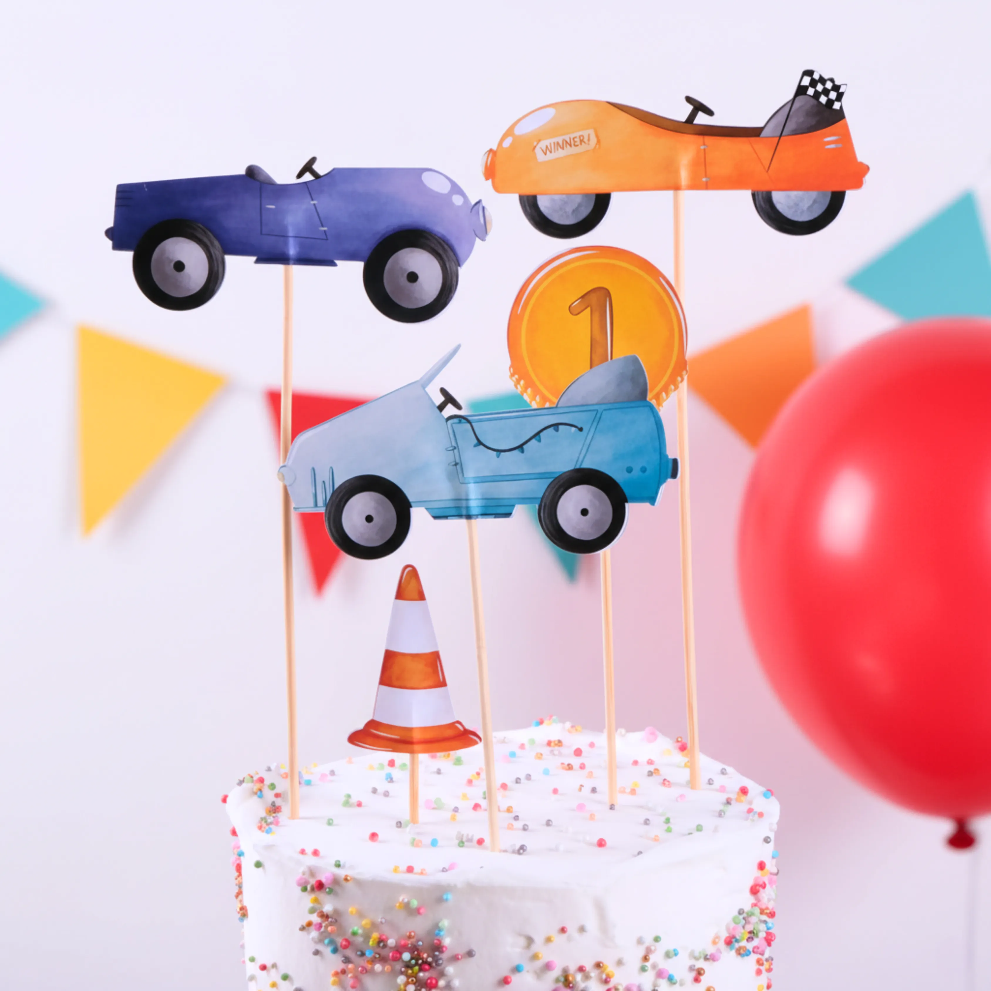 Arabalar Pasta Süsü Birincilik ve Koni - Cars Cake Topper First and Cone
