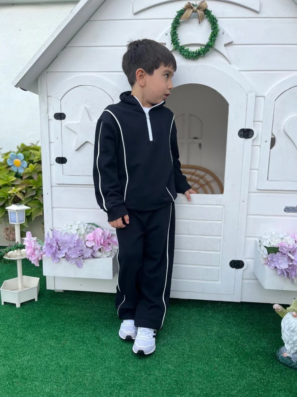 YARIM FERMUARLI ÇİZGİ DETAY ERKEK TAKIM 