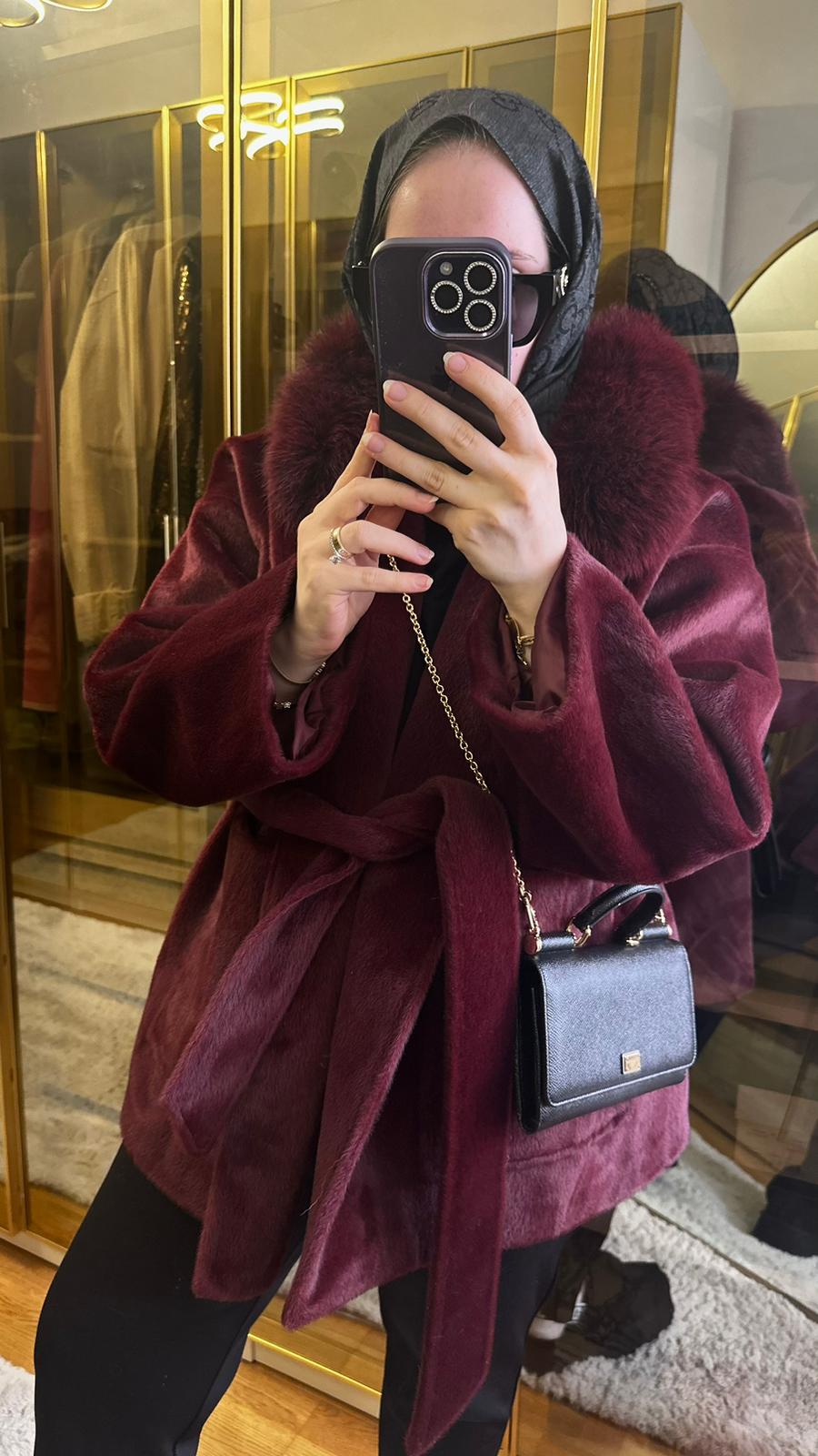 Bordo Kürk Detaylı Tay Tüyü Kaban