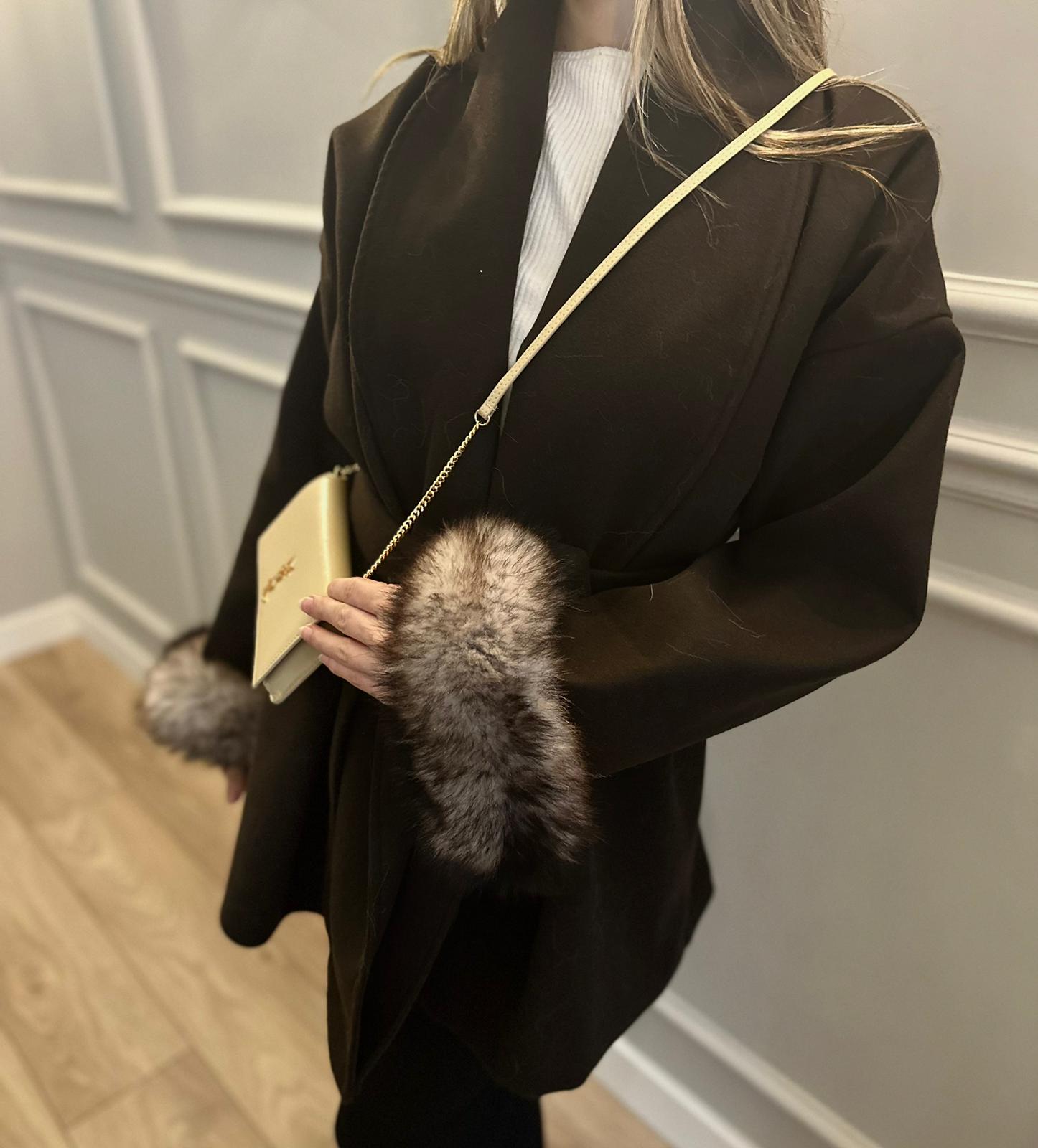 Kürk Detaylı Acı Kahve Kaban