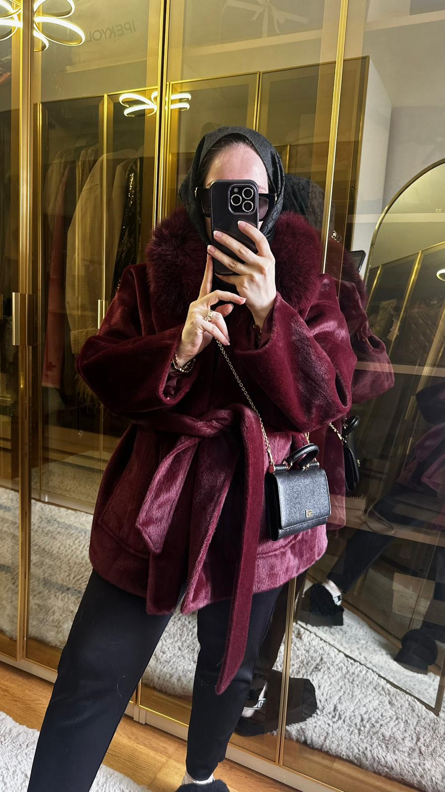 Bordo Kürk Detaylı Tay Tüyü Kaban