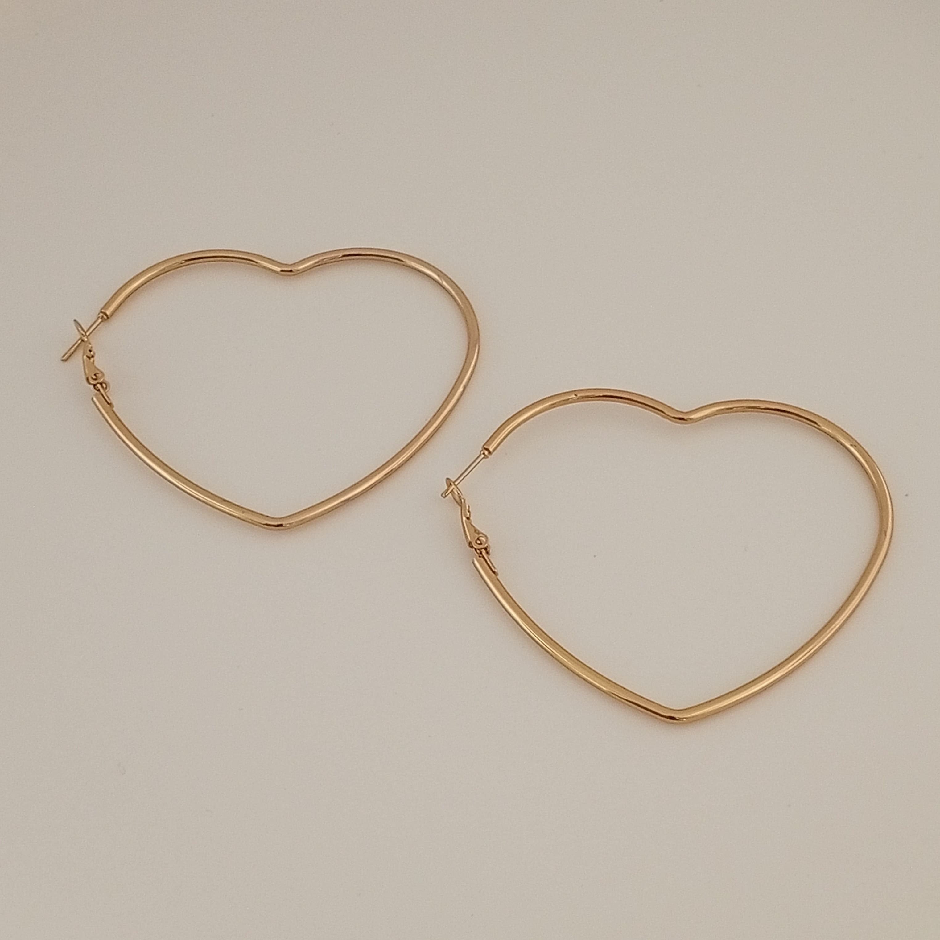 Çelik Gold Kalpli Küpe 6cm