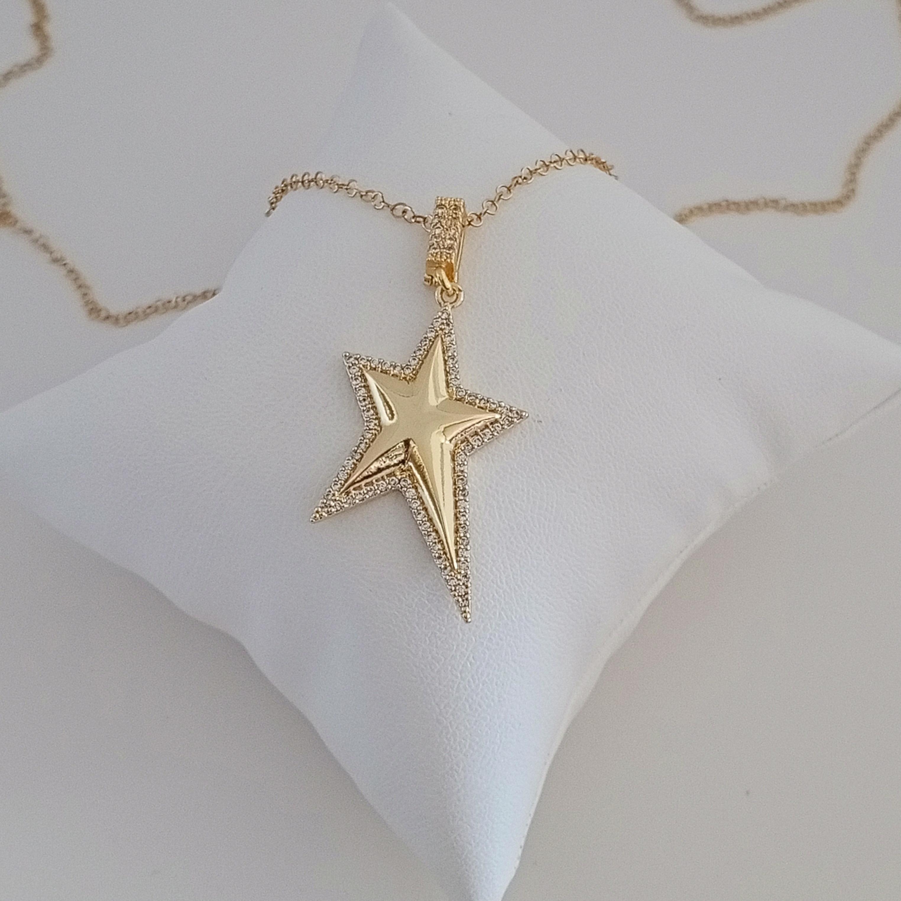 Gold Pirinç Zirkon Taşlı Yıldız Kolye 