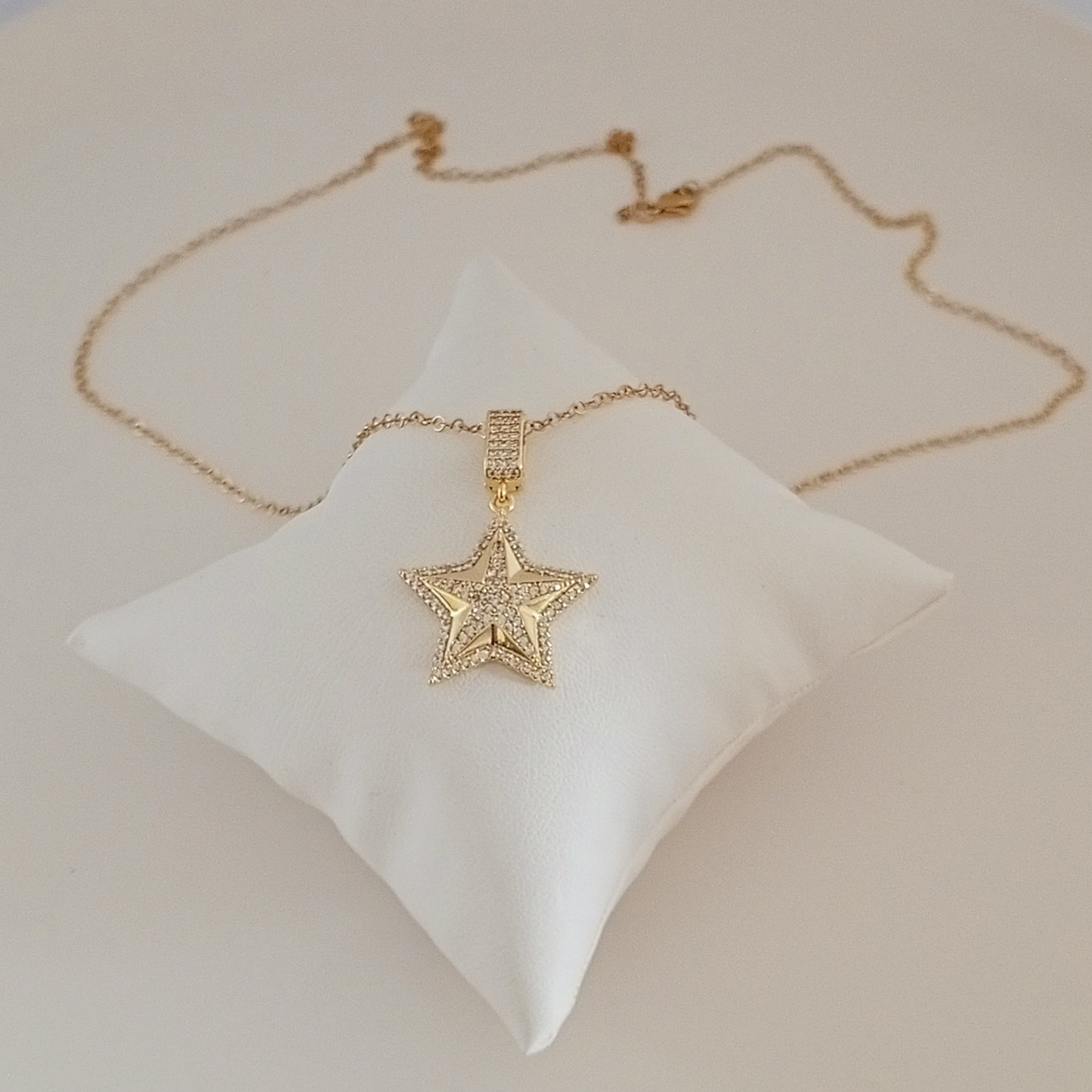 Pirinç Gold Zirkon Taşlı yıldız kolye 