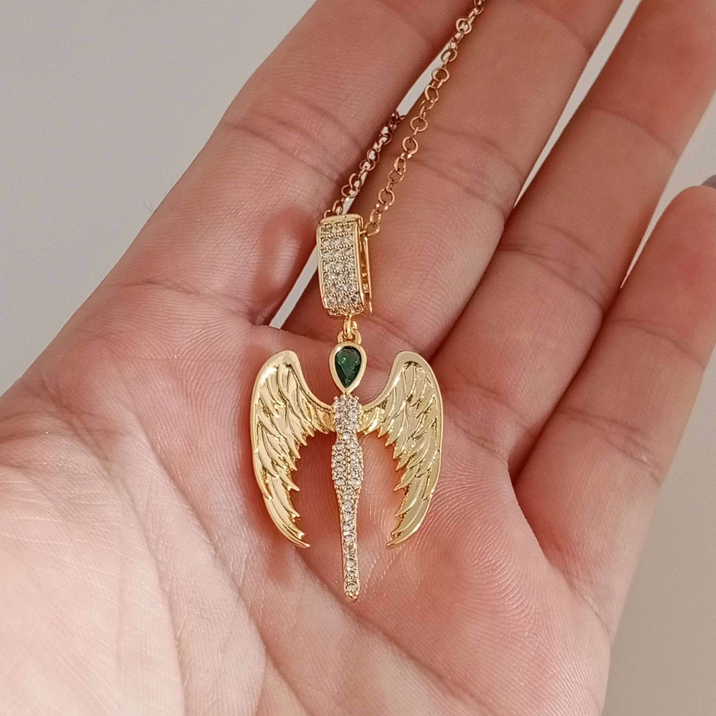 Pirinç Gold Zirkon Taşlı Melek Kolye 