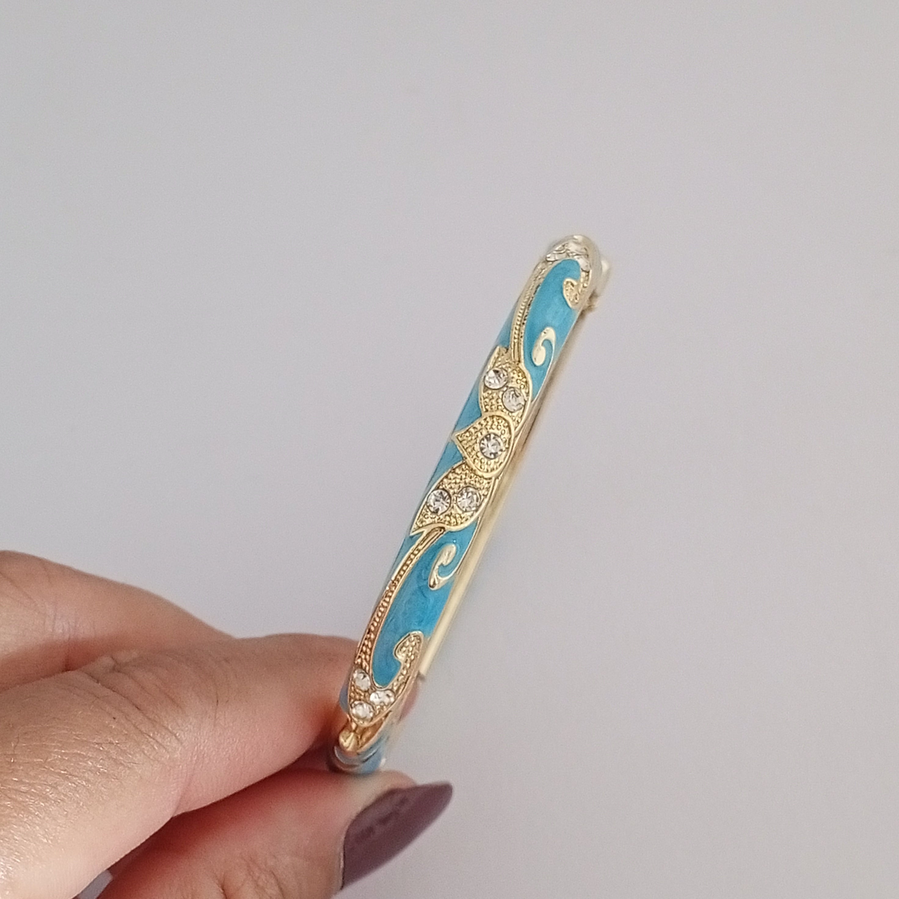 Pirinç Gold Zirkon Taşlı Mineli Kelepçe Bileklik 