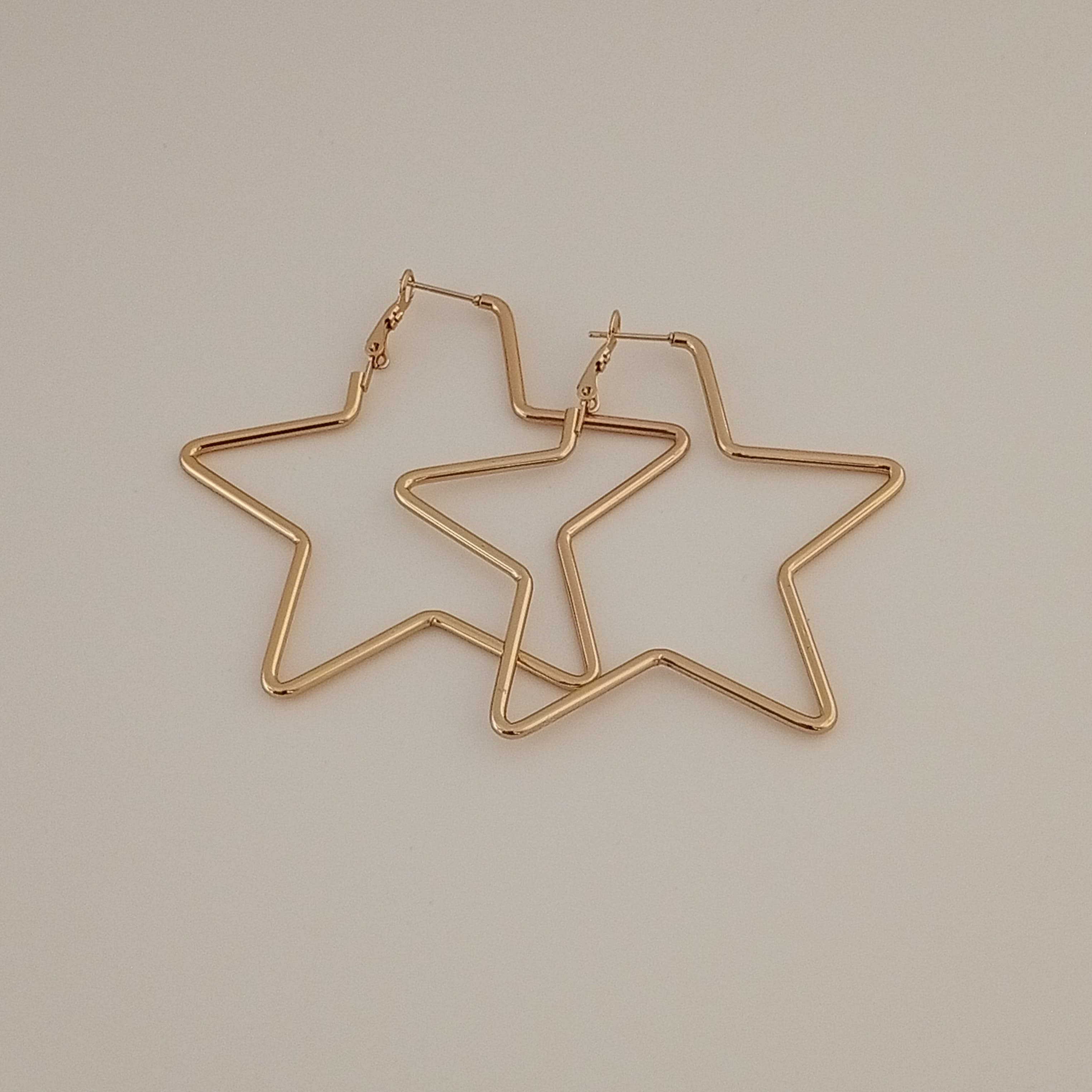 Çelik Gold yıldız Küpe 6.5cm