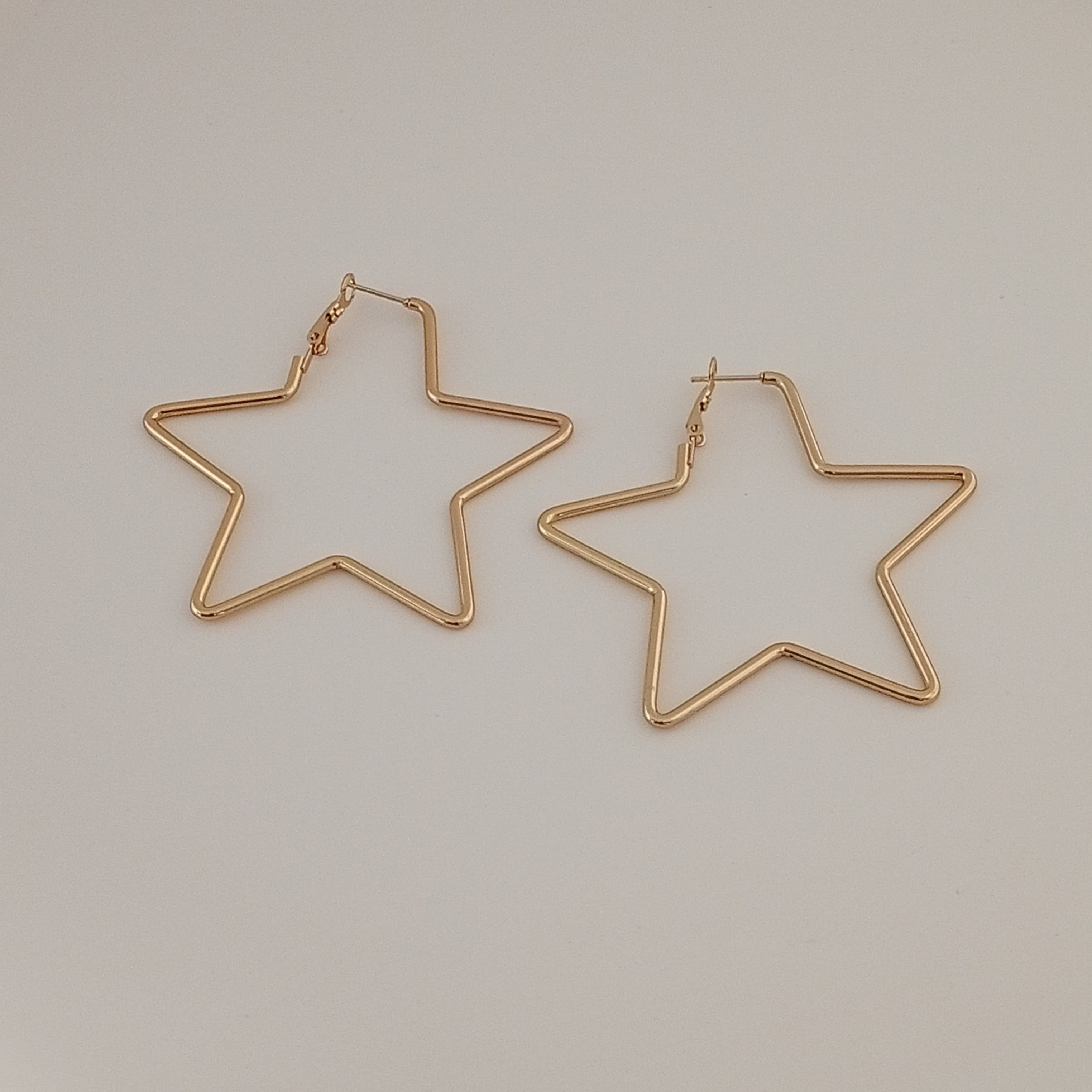 Çelik Gold yıldız Küpe 6.5cm