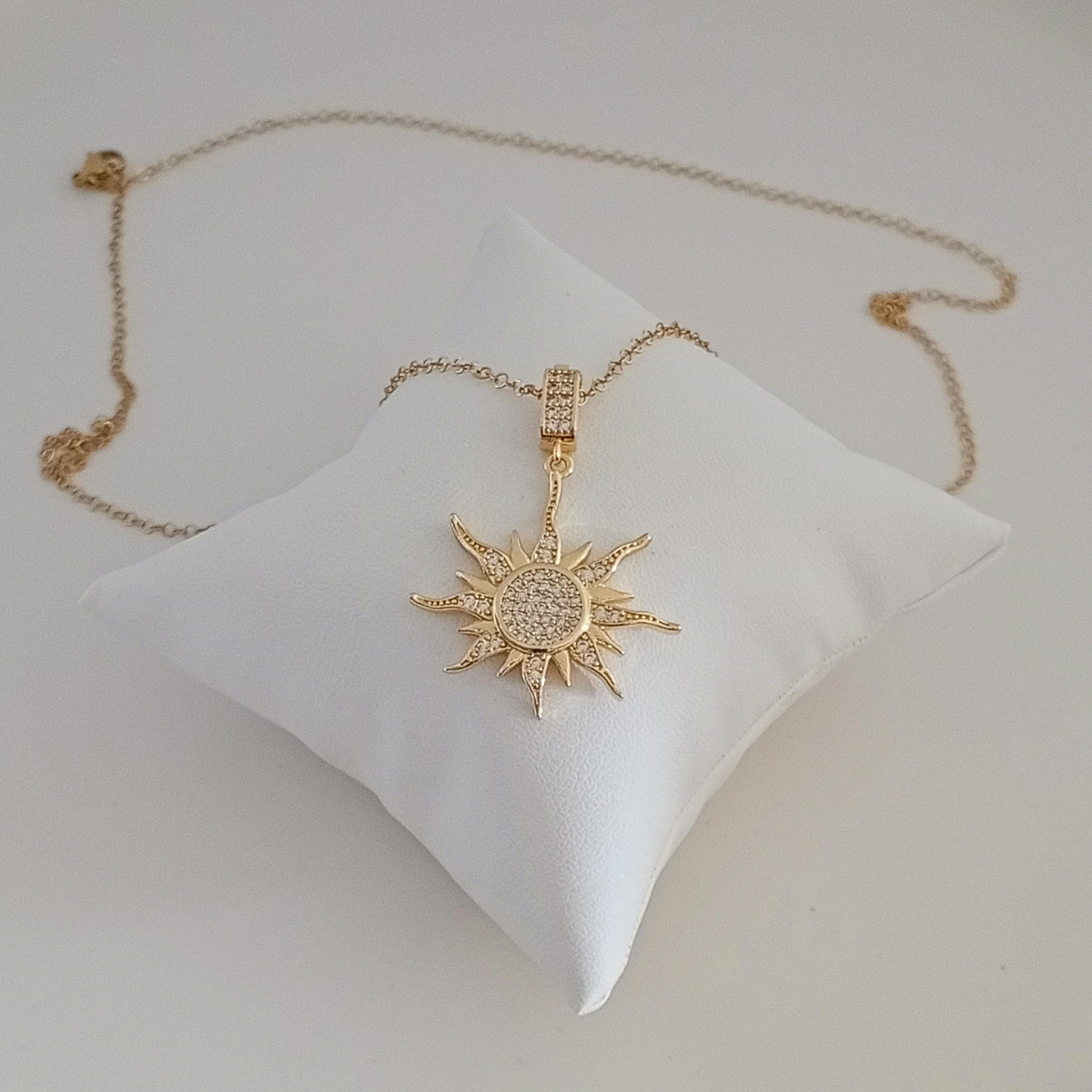 Gold Pirinç Zirkon Taşlı Güneş Kolye 