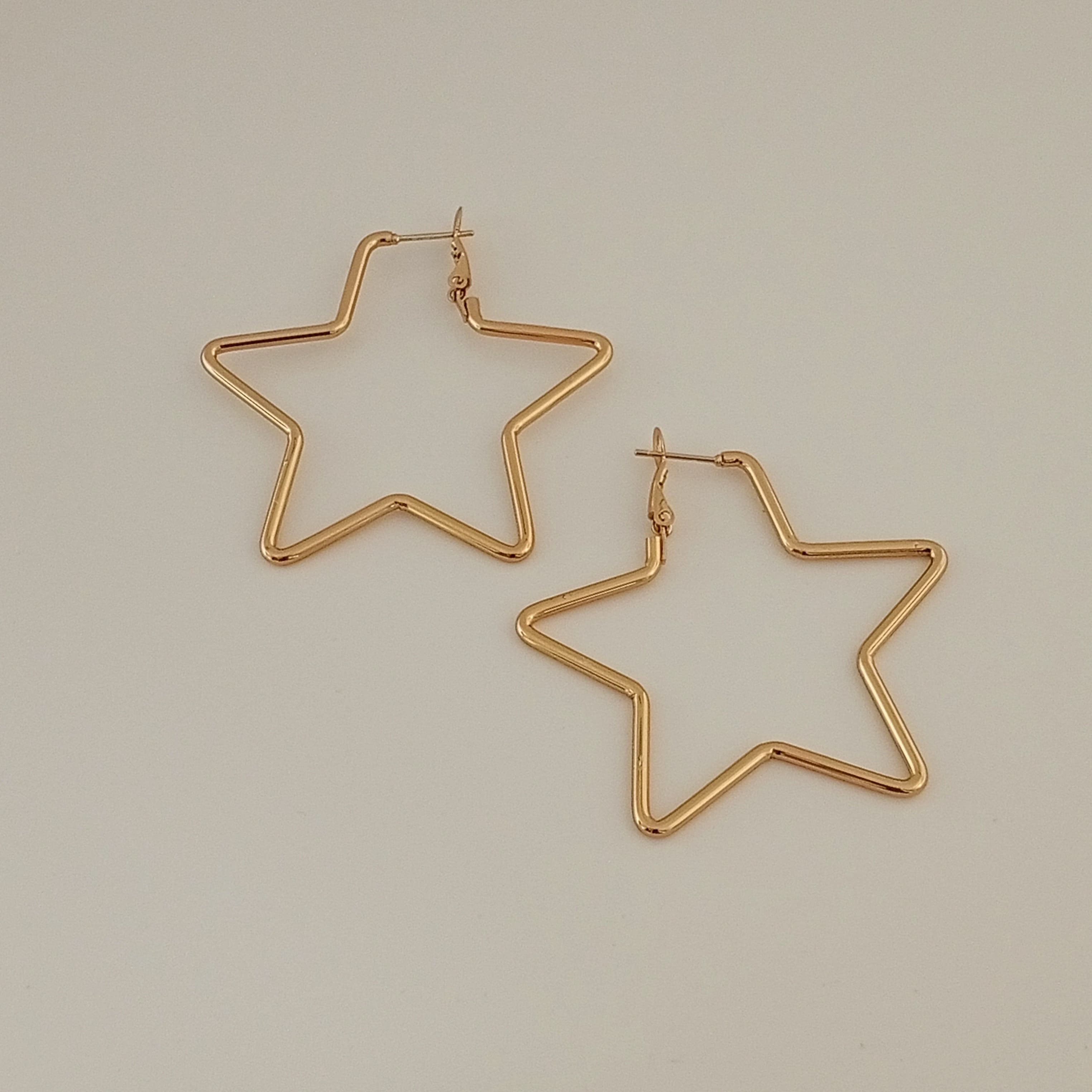 Çelik Gold yıldız Küpe 5cm