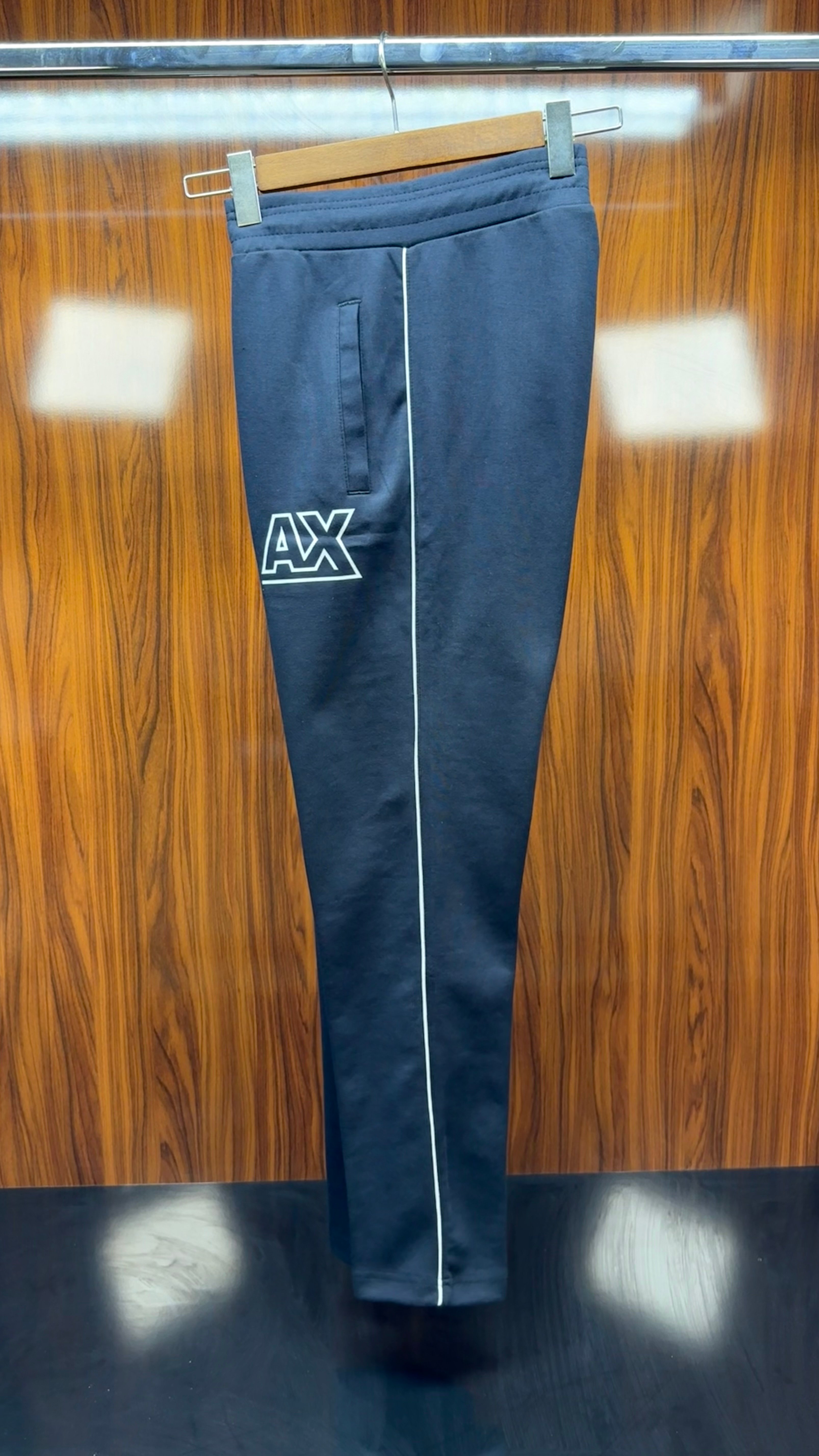 A.X TAKIM 