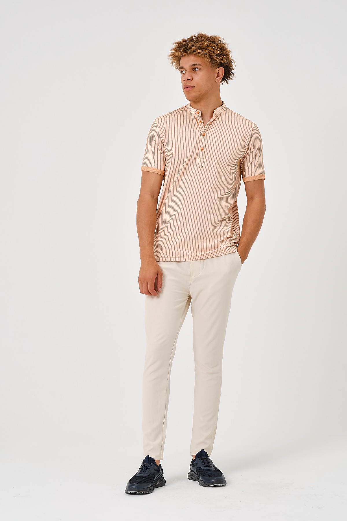2301294703 SLIM FIT HAKİM YAKA T-SHIRT