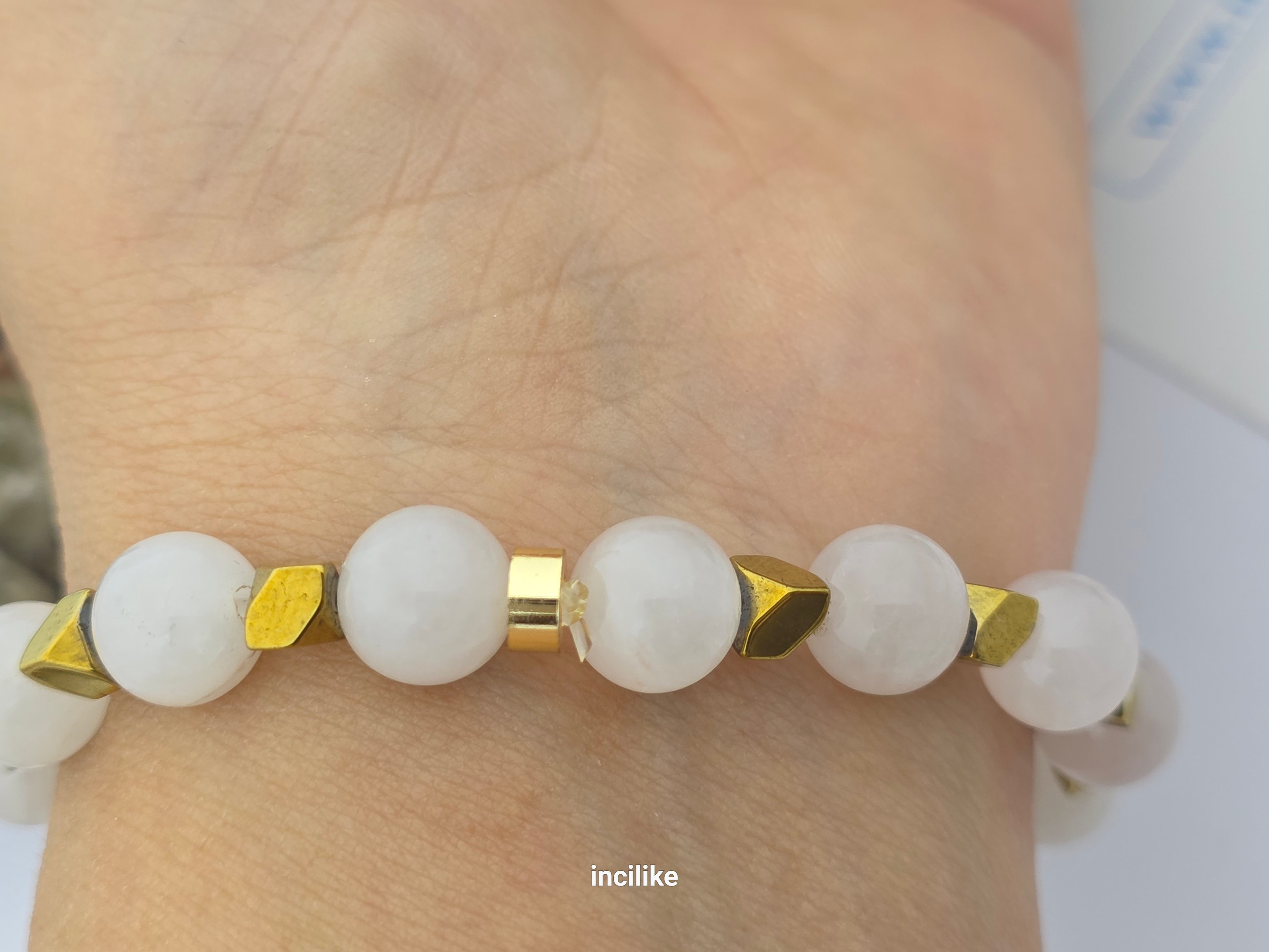 İncilike Pembe Kuvars Doğaltaş Kadın Bileklik Gold Hematit Küre Kesim 8 mm