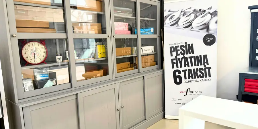 Dünyaca ünlü yan flüt markaları mağazamızda stokta.